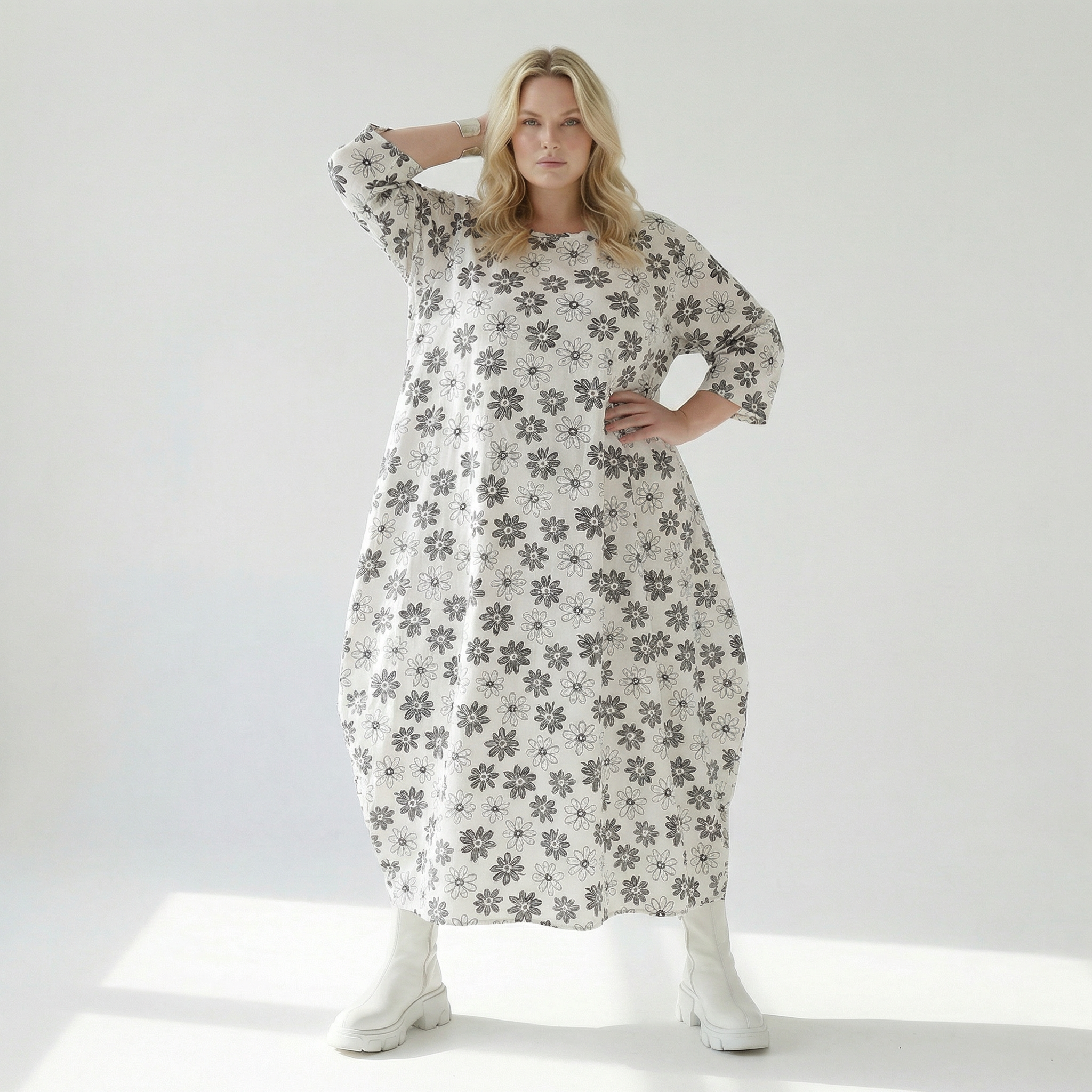 Ballonkleid von AKH Fashion aus Viskose, 1575.01926, Weiß/Schwarz, Blumen, Ausgefallen