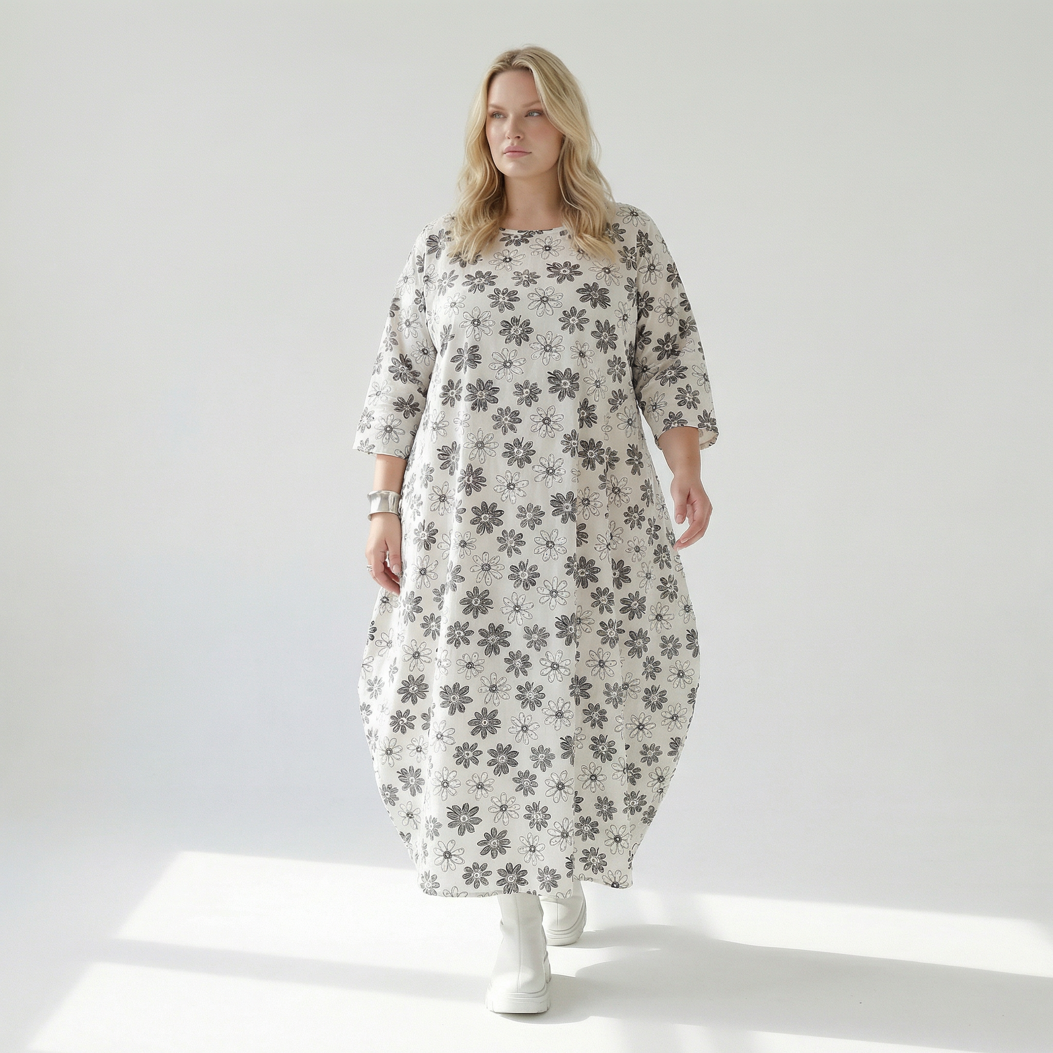 Ballonkleid von AKH Fashion aus Viskose, 1575.01926, Weiß/Schwarz, Blumen, Ausgefallen