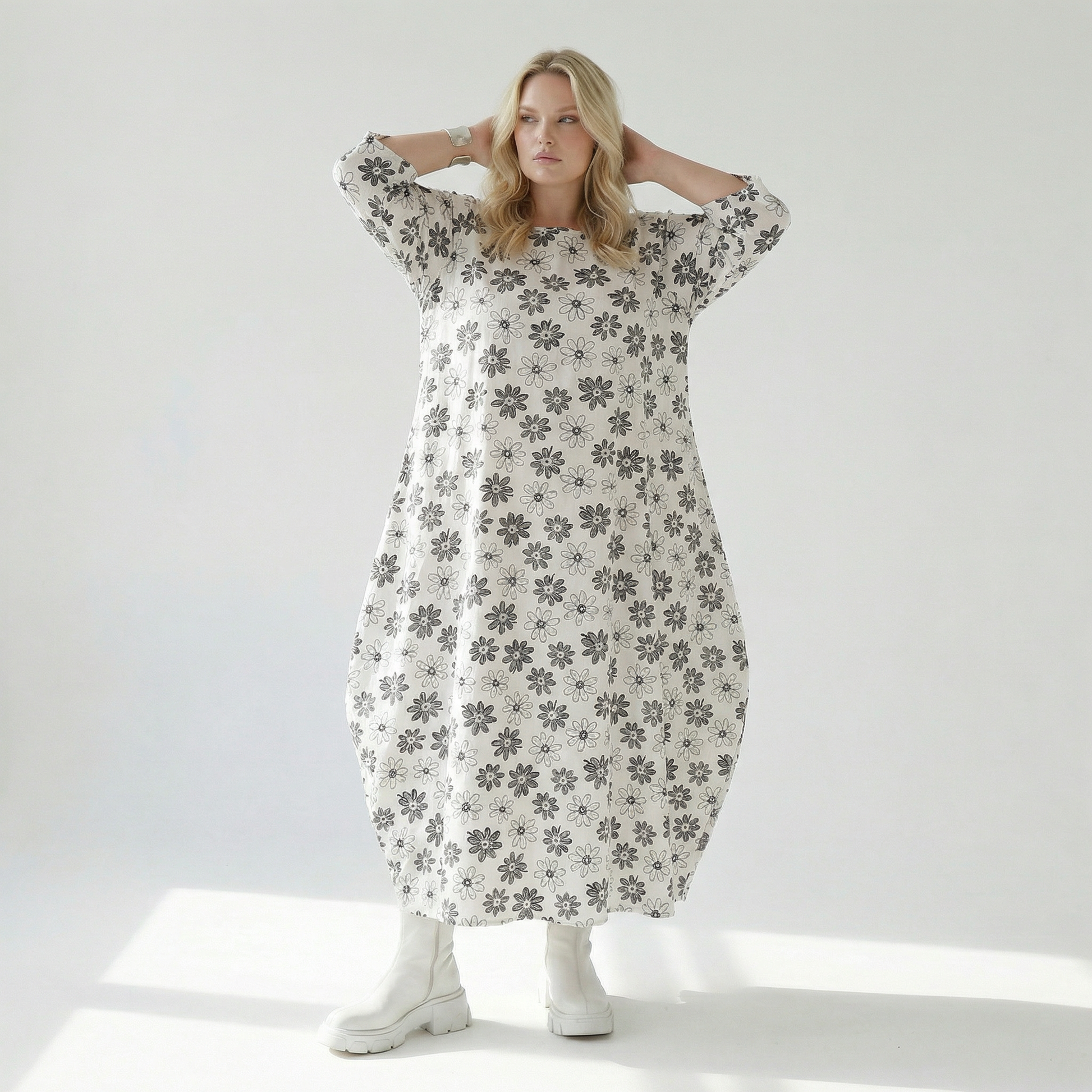 Ballonkleid von AKH Fashion aus Viskose, 1575.01926, Weiß/Schwarz, Blumen, Ausgefallen