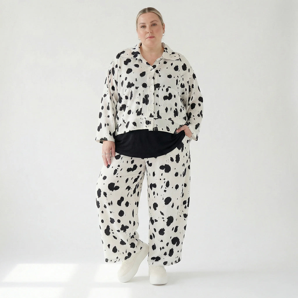 AKH Fashion Jacke in gerundeter Form, aus Viskose, 1579.06910, Weiß/Schwarz, Kleckse