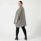 Zeitlos legeres Oversize Lagenlook Shirt aus luftig leichter Viskose mit Biesen Struktur, Schwarz/Weiß