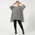 Zeitlos legeres Oversize Lagenlook Shirt aus luftig leichter Viskose mit Biesen Struktur, Schwarz/Weiß