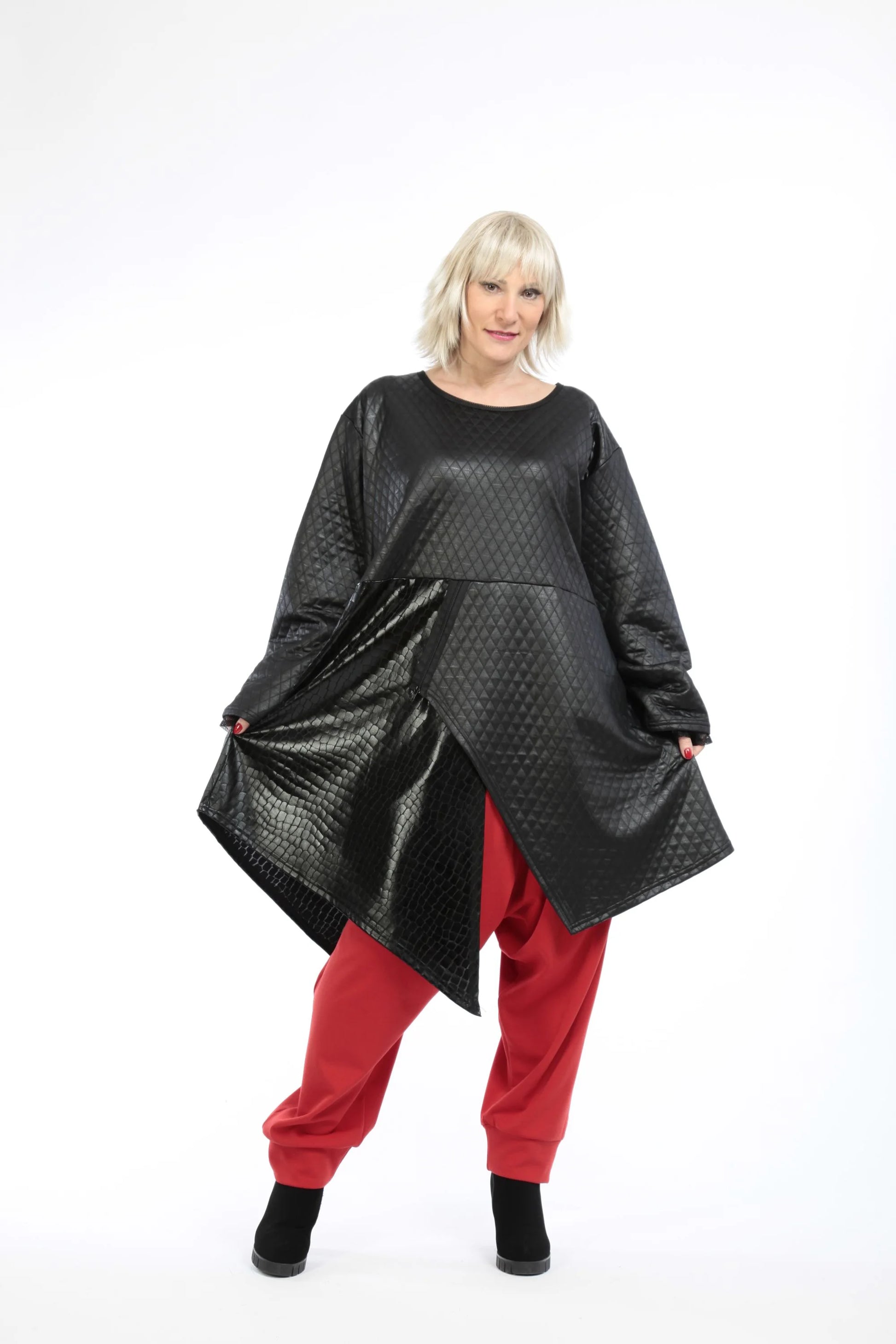  Bigshirt von AKH Fashion aus Viskose in asymmetrischer Form, 1222.06894, Schwarz, Ausgefallen