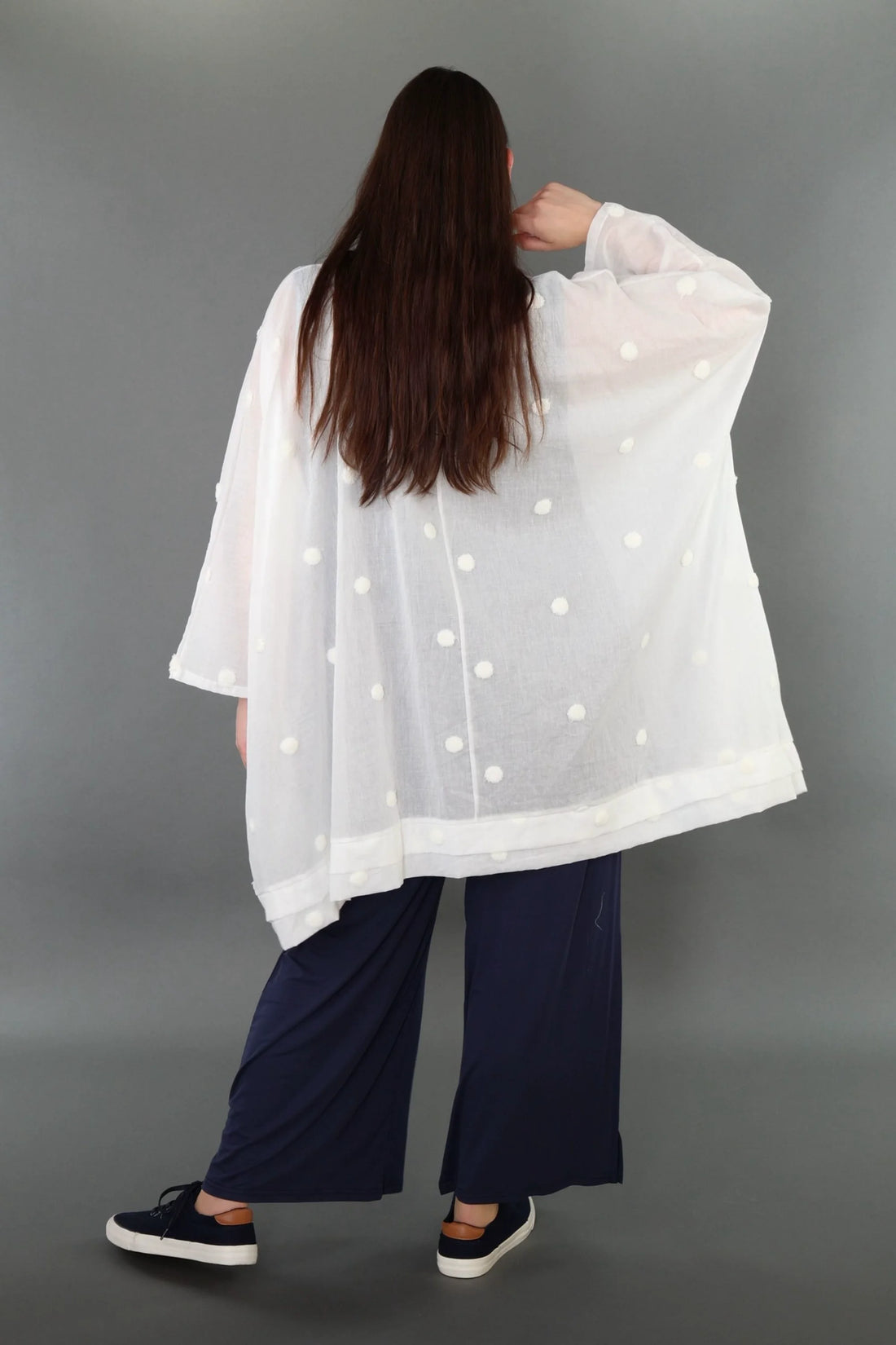  A-Form Bluse von AKH Premium aus Baumwolle, P1005.7110, Weiß, Punkte, Ausgefallen, Zeitlos