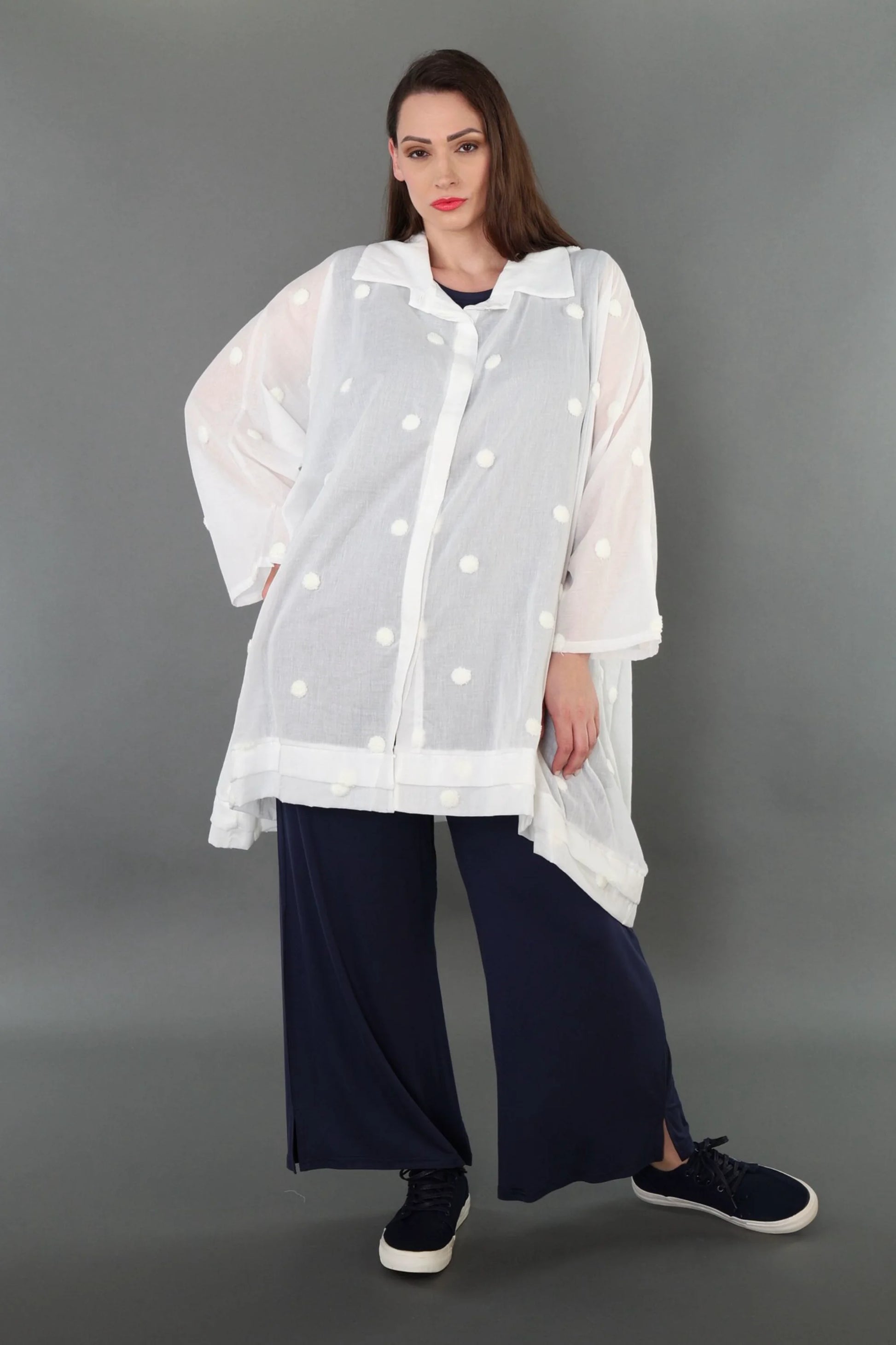  A-Form Bluse von AKH Premium aus Baumwolle, P1005.7110, Weiß, Punkte, Ausgefallen, Zeitlos