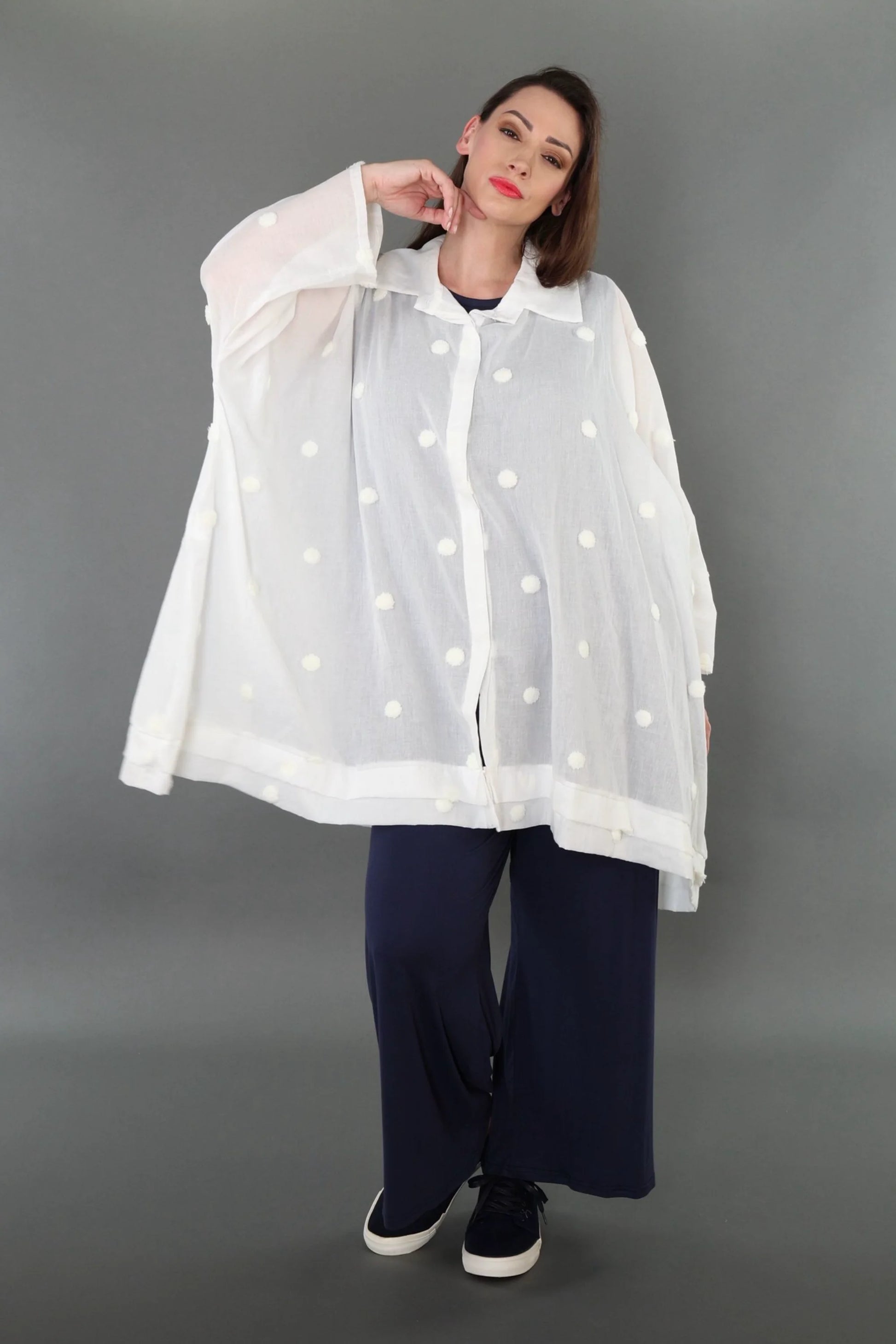  A-Form Bluse von AKH Premium aus Baumwolle, P1005.7110, Weiß, Punkte, Ausgefallen, Zeitlos