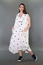  Ballonkleid von AKH Premium aus Baumwolle, P1005.7118, Weiß/Dunkelblau, Punkte, Schick