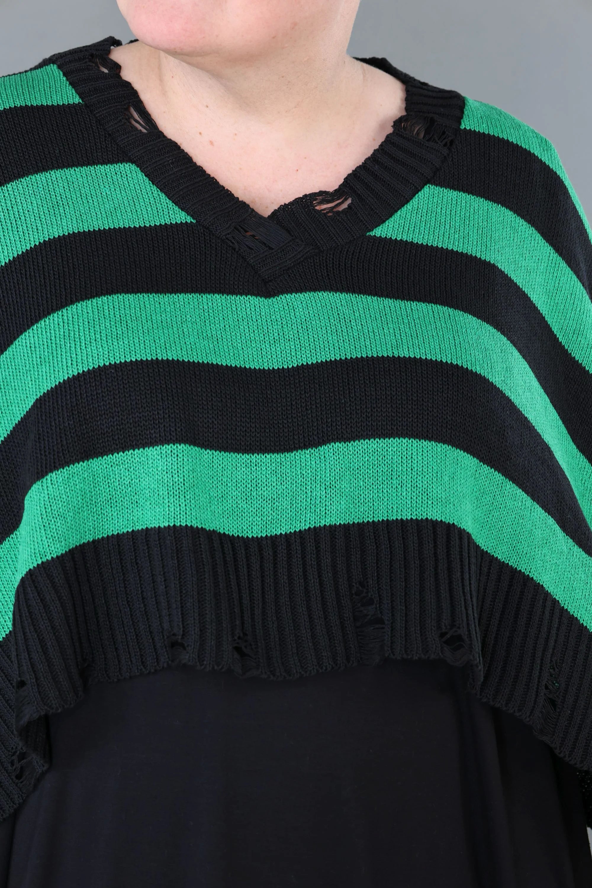  AKH Premium Überwurf in kastiger Form, aus Baumwolle, P1007.2537, Schwarz/Grün, Schick