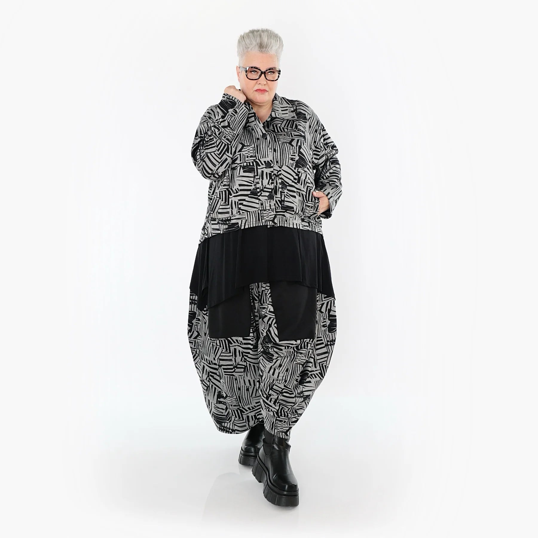  Ballonhose von AKH Premium aus Viskose, P1014.6883, Schwarz/Grau, Streifen, Ausgefallen