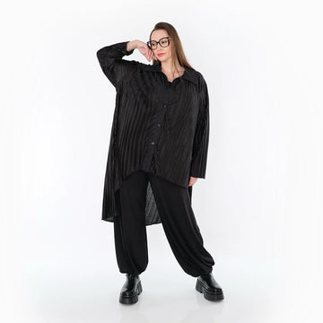  AKH Premium Bluse in Vokuhila-Form, aus Polyester, P1017.7149, Schwarz, Streifen, Schick