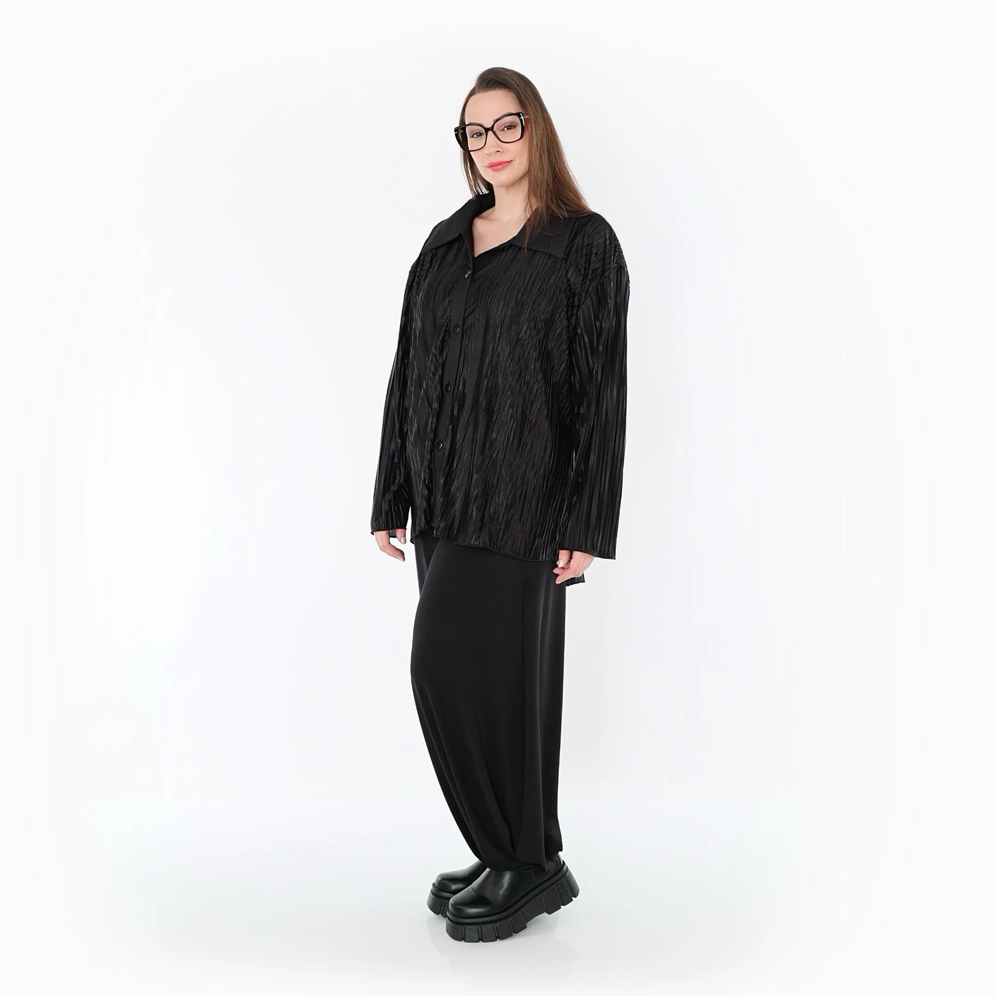  AKH Premium Bluse in gerundeter Form, aus Polyester, P1017.7151, Schwarz, Streifen, Schick