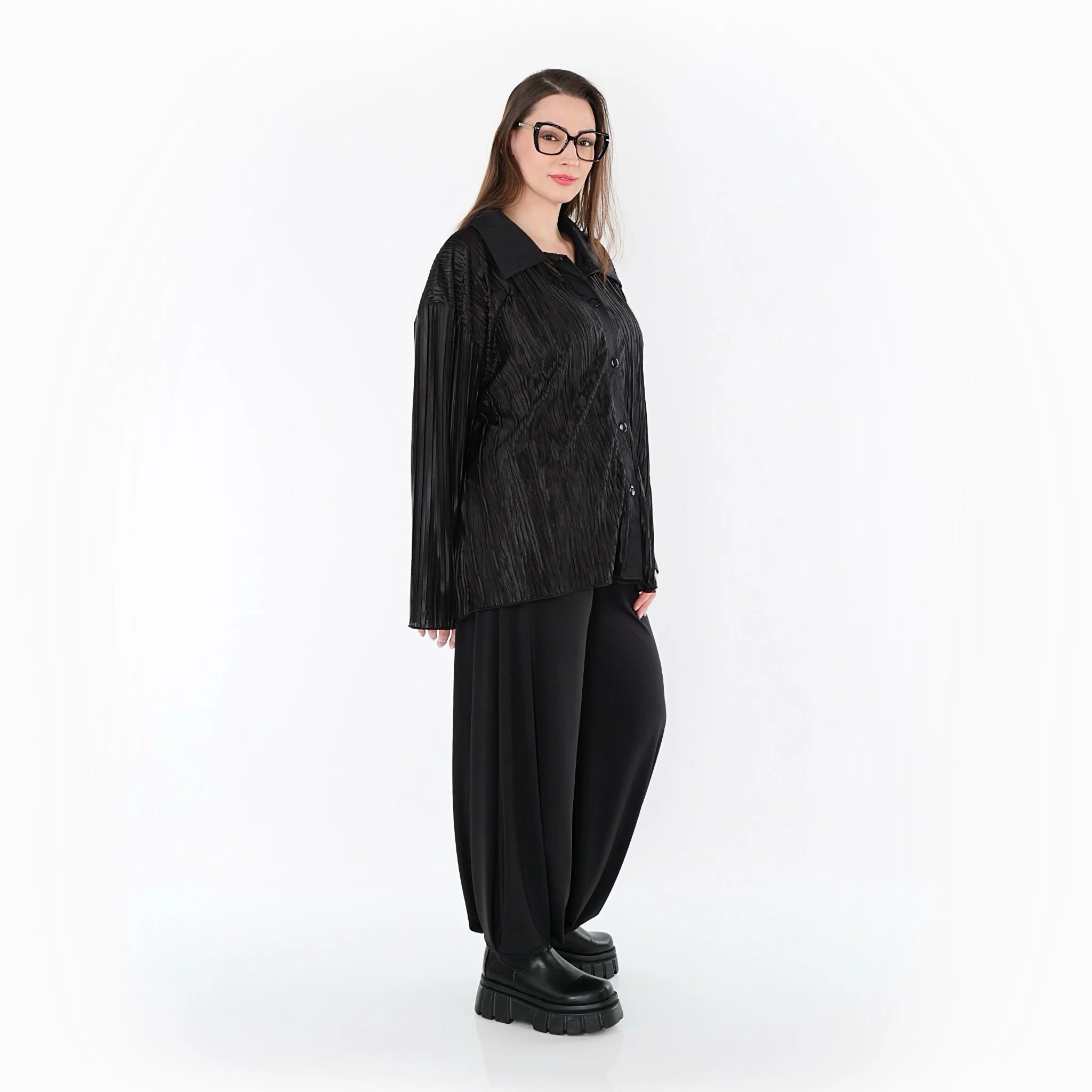  AKH Premium Bluse in gerundeter Form, aus Polyester, P1017.7151, Schwarz, Streifen, Schick