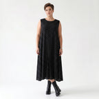 Luftiges Ballon Kleid aus fein leichter Popeline im ausgefallenen Lagenlook mit Punkten, Schwarz/Weiß