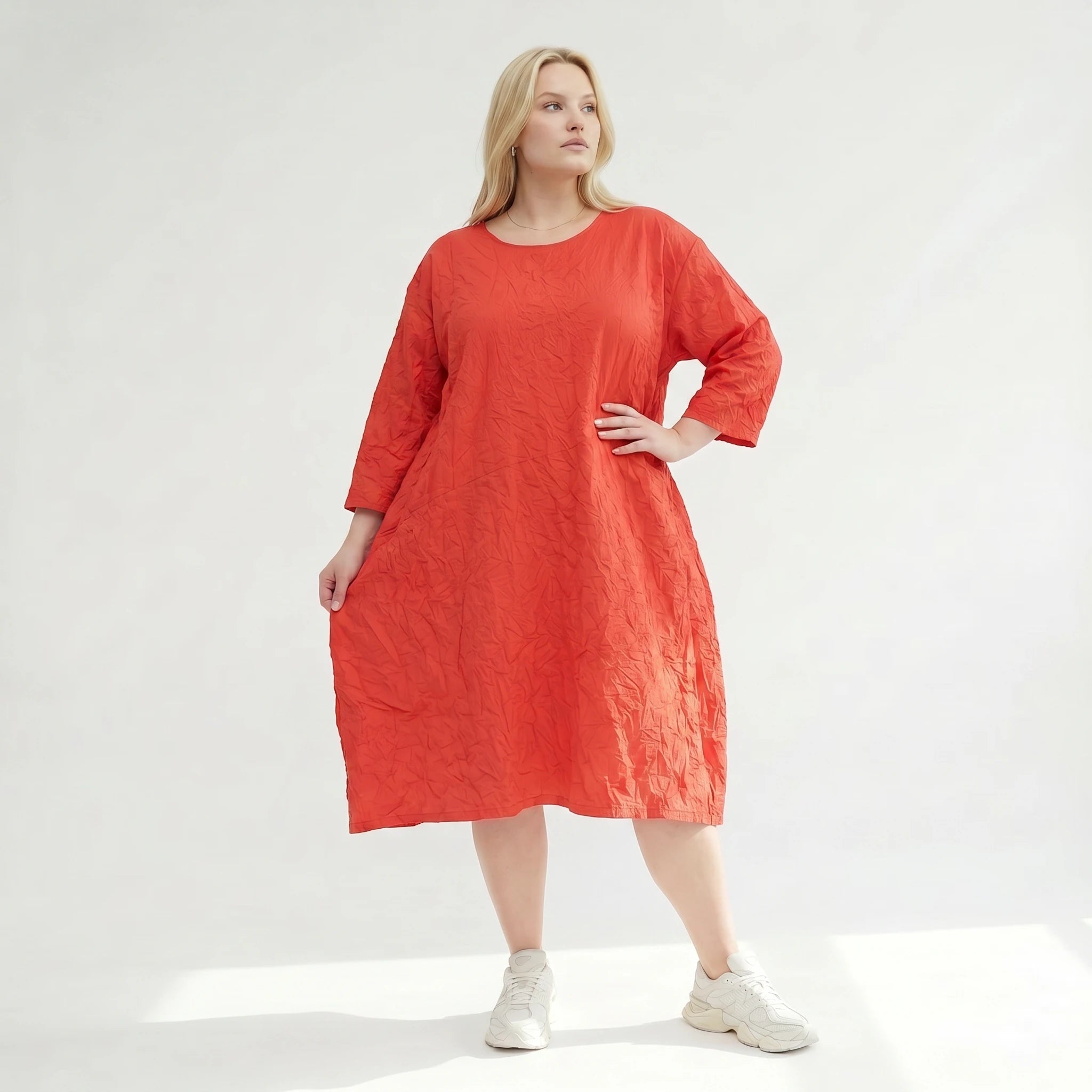 Sinnliches Oversize Ballon Kleid im luftigen Lagenlook aus leichter Crash Popeline, lässig, Rot