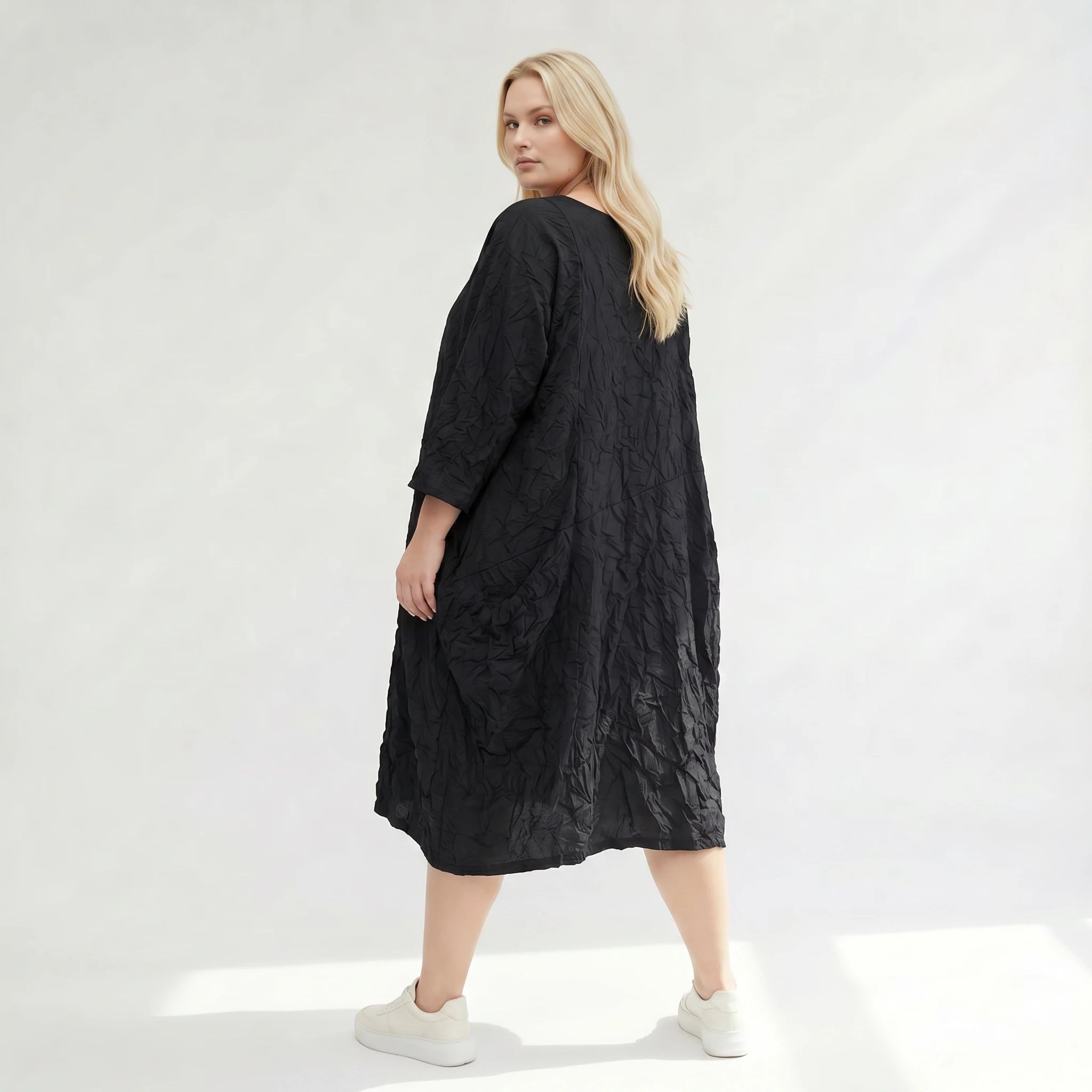Elegante Oversize Tunika mit modernem Lagenlook und zeitloser Leichtigkeit aus Viskose, Creme