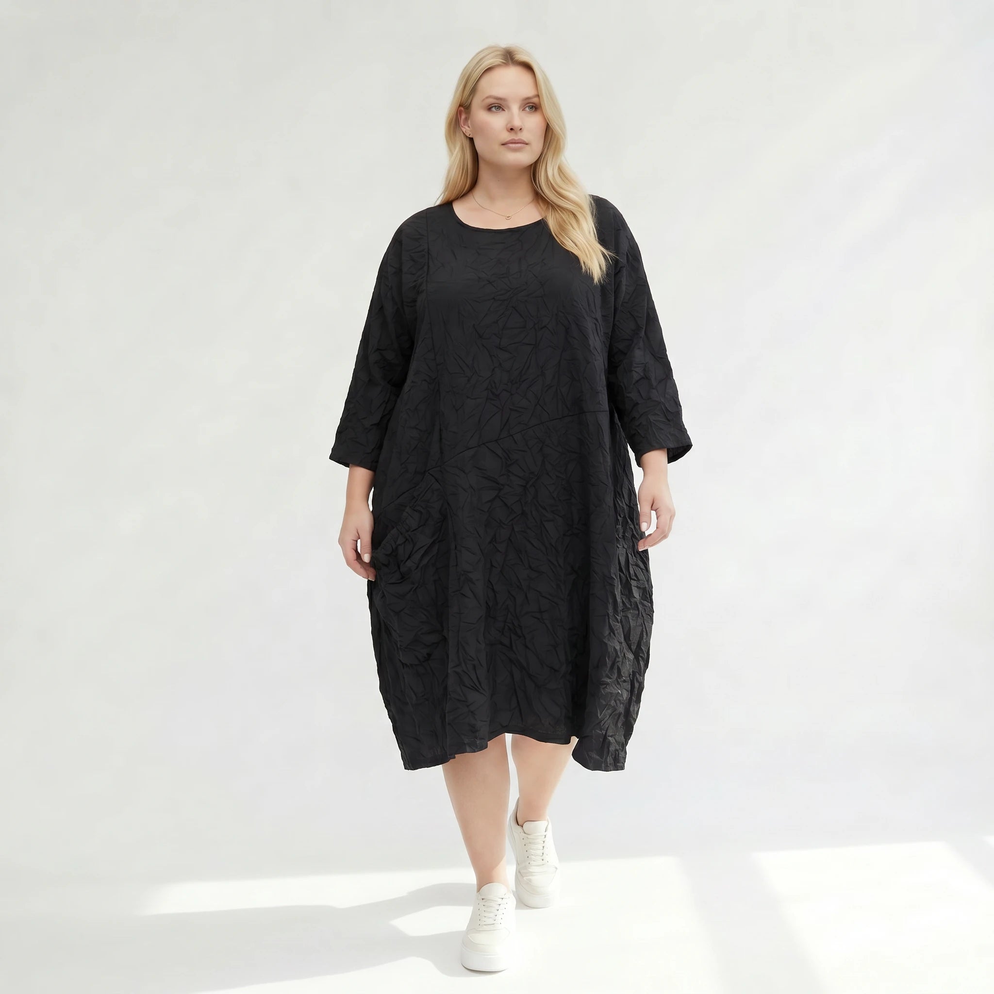 Elegante Oversize Tunika mit modernem Lagenlook und zeitloser Leichtigkeit aus Viskose, Creme