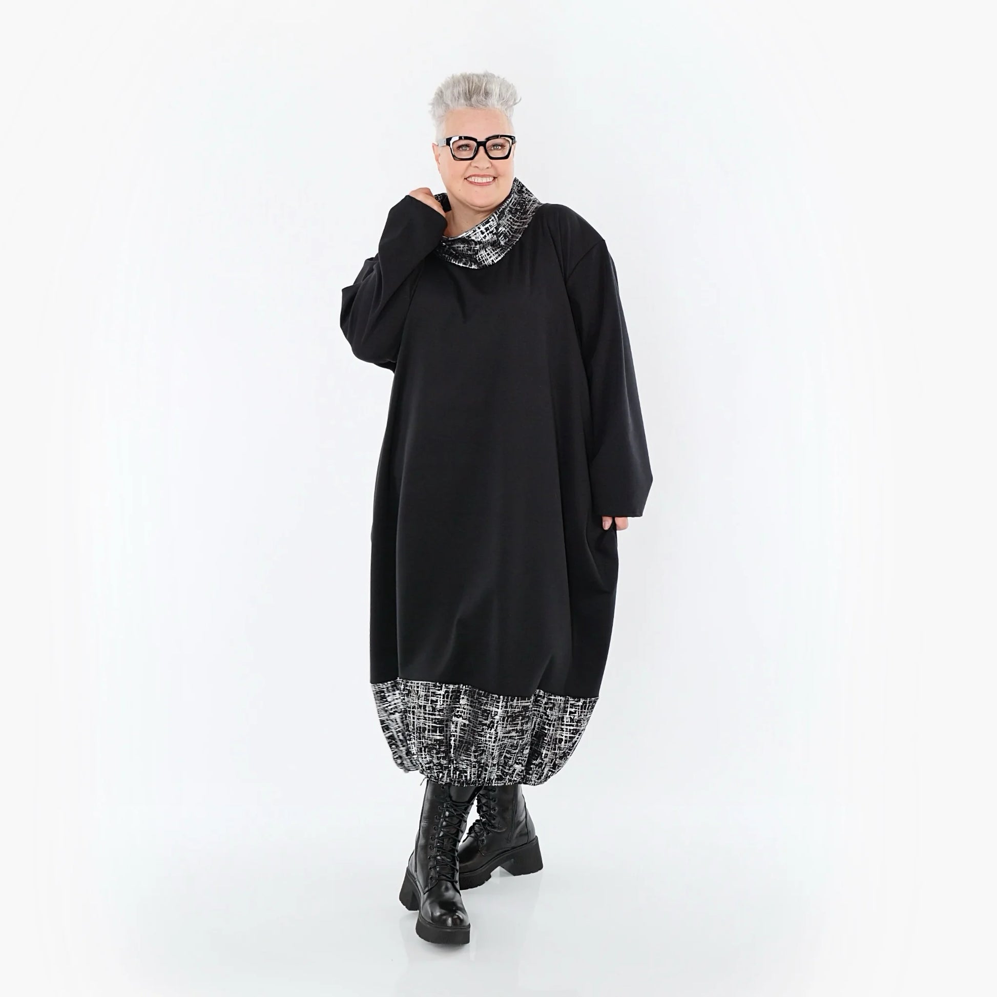  Ballonkleid von AKH Premium aus Viskose, P107156, Schwarz/Silber, Pinselstrich, Schick