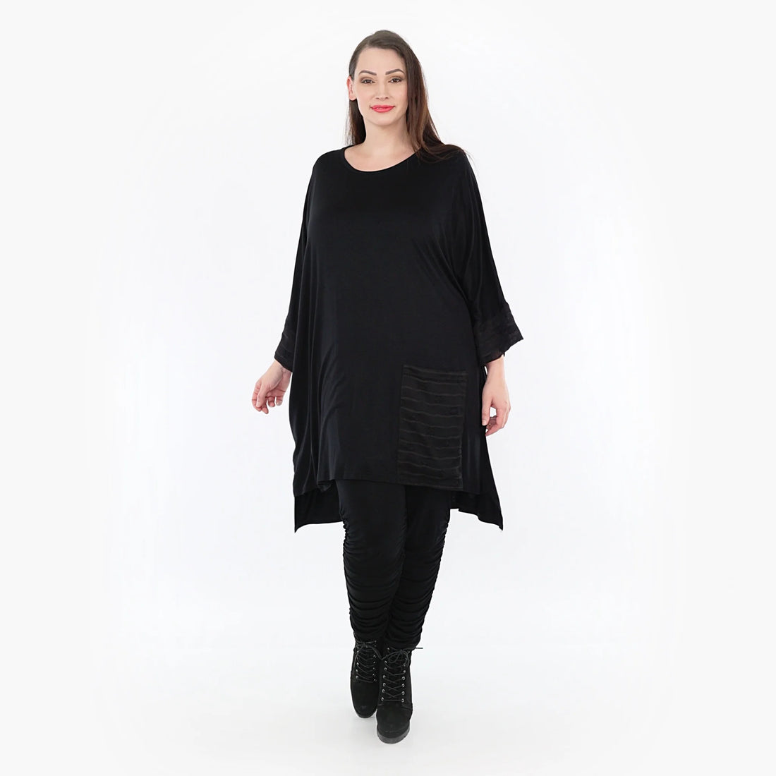  Stylisches Oversize-Shirt in lässiger Form mit transparentem Chiffon-Look und trendigem Streifenmuster