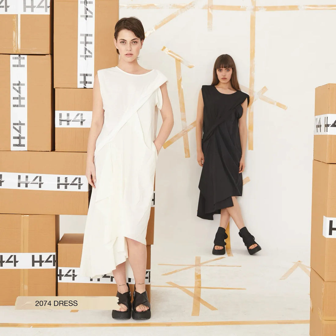  H4 Fashion Kleid in asymmetrischer Form, aus Baumwolle, 2074, Schwarz, Schick, Modern