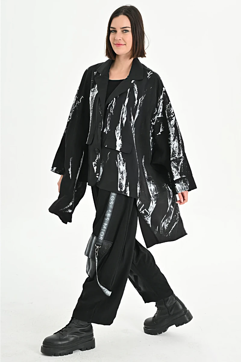  Oversized Jacke von Les Mios aus Materialmix, 7019, Schwarz/Weiß, Pinselstrich, Schick