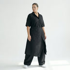 Cadrelli Damen Jumpsuit Schwarz Oversize Crash Twill Viskose Lycra Übergang EU 40 bis 48 – luftiger Avantgarde Einteiler
