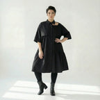 Schwarzes Oversize-Kleid Damen von Caraclan aus Baumwoll-Popeline, EU 40 bis 50, luftig, asymmetrisch, Übergang, Avantgarde