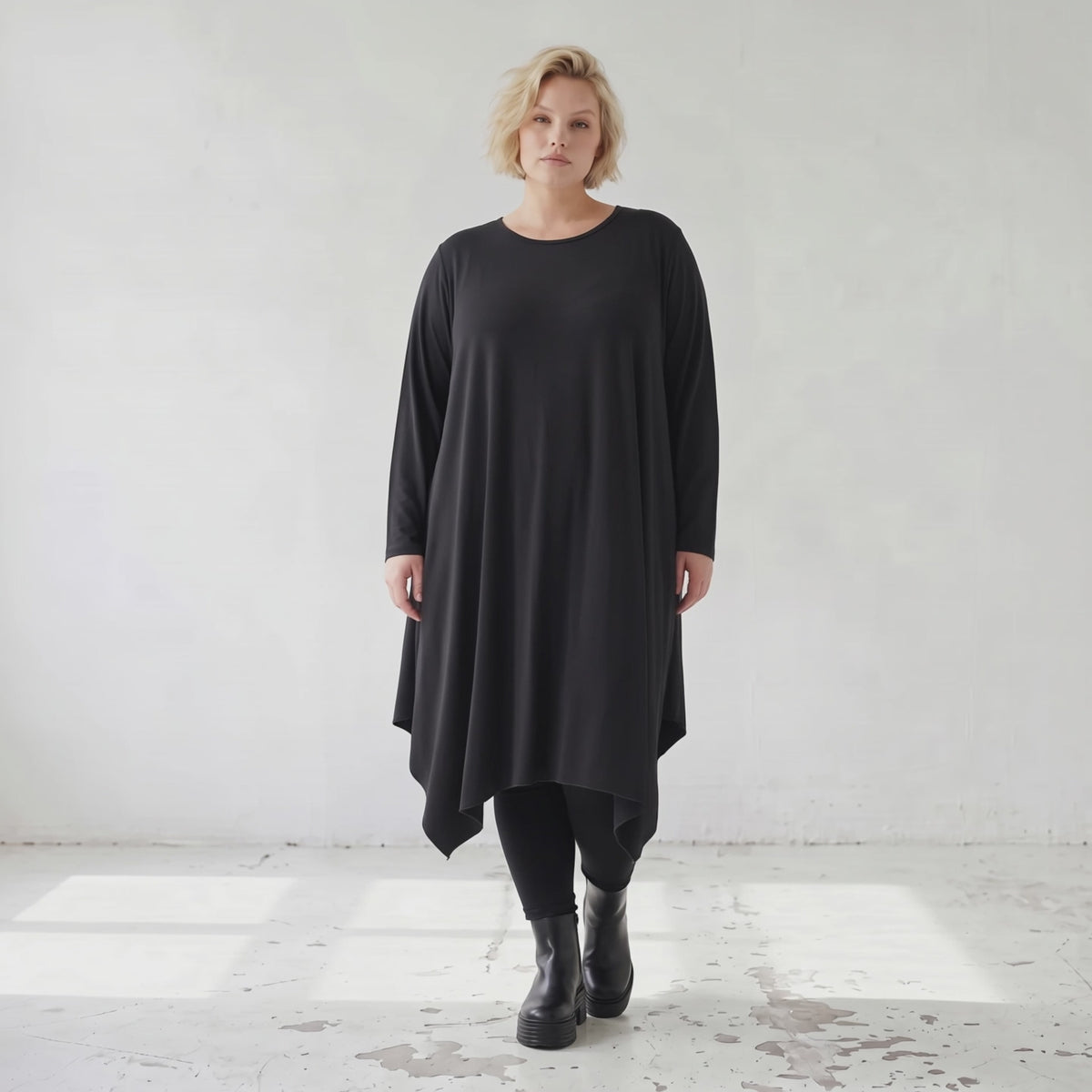 Fließendes A-Linienkleid aus Slinky mit Stretch und Rundhalsausschnitt pflegeleicht
