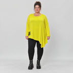 Langarmshirt in sonnigem Gelb aus weichem Stretchjersey mit asymmetrischem Zipfelsaum