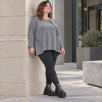 Weiches Langarmshirt in Grau mit fließender A-Linie aus feinem Jersey mit Elasthananteil