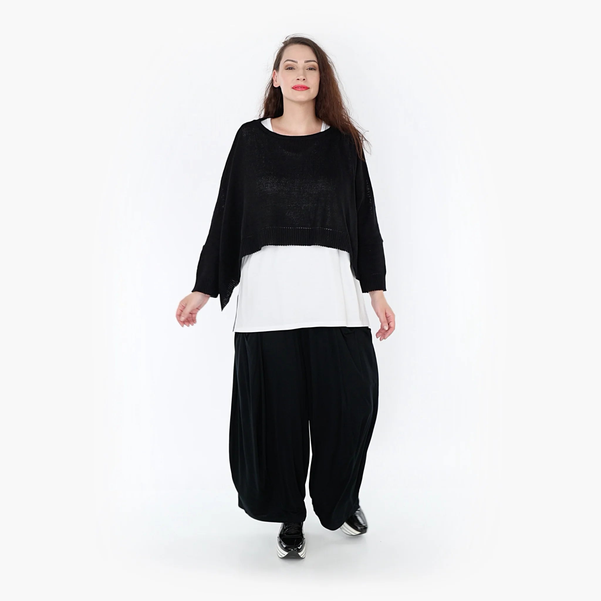 AKH Fashion Überwurf in kastiger Form, aus Materialmix, 1110.02336, Schwarz, Schick