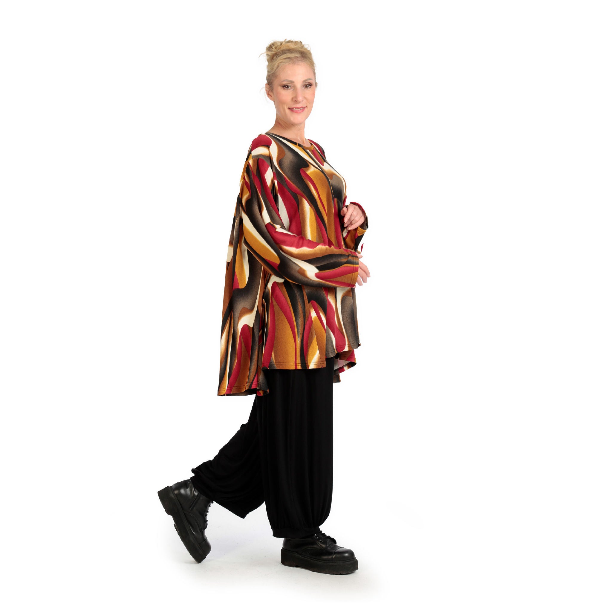  A-Form Bigshirt von AKH Fashion aus Viskose, 1144.00593, Cognac-Rot-Weiß, Wellen, Schick