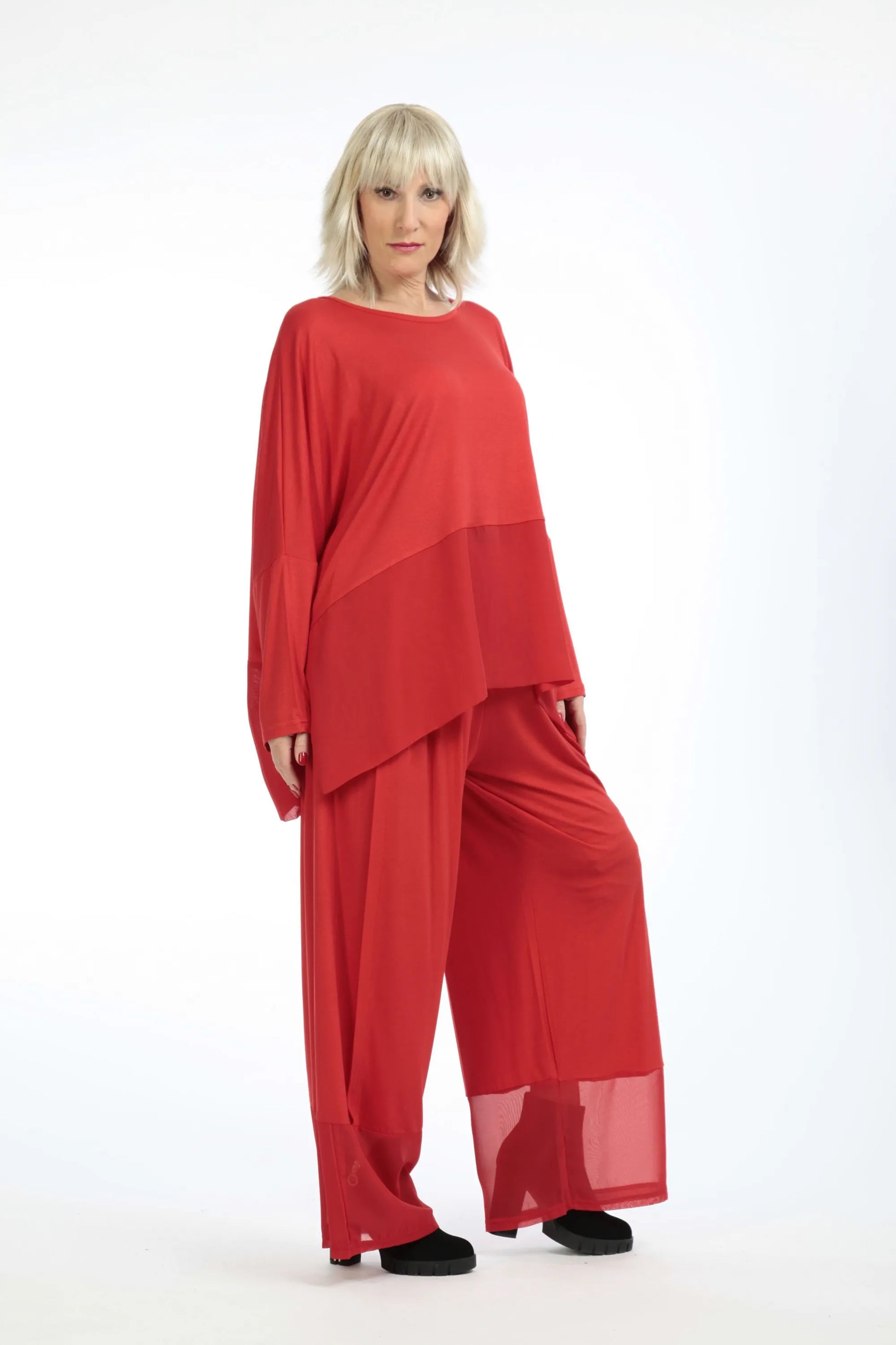  Lässige Plus Size Hose mit Chiffon-Besatz aus hochwertigem soften Viskose-Jersey in Rot