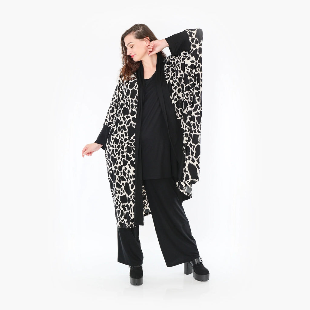  AKH Fashion Jacke in gerader Form, aus Viskose, 1371.06930, Schwarz-Ecru, Leopard, Schick