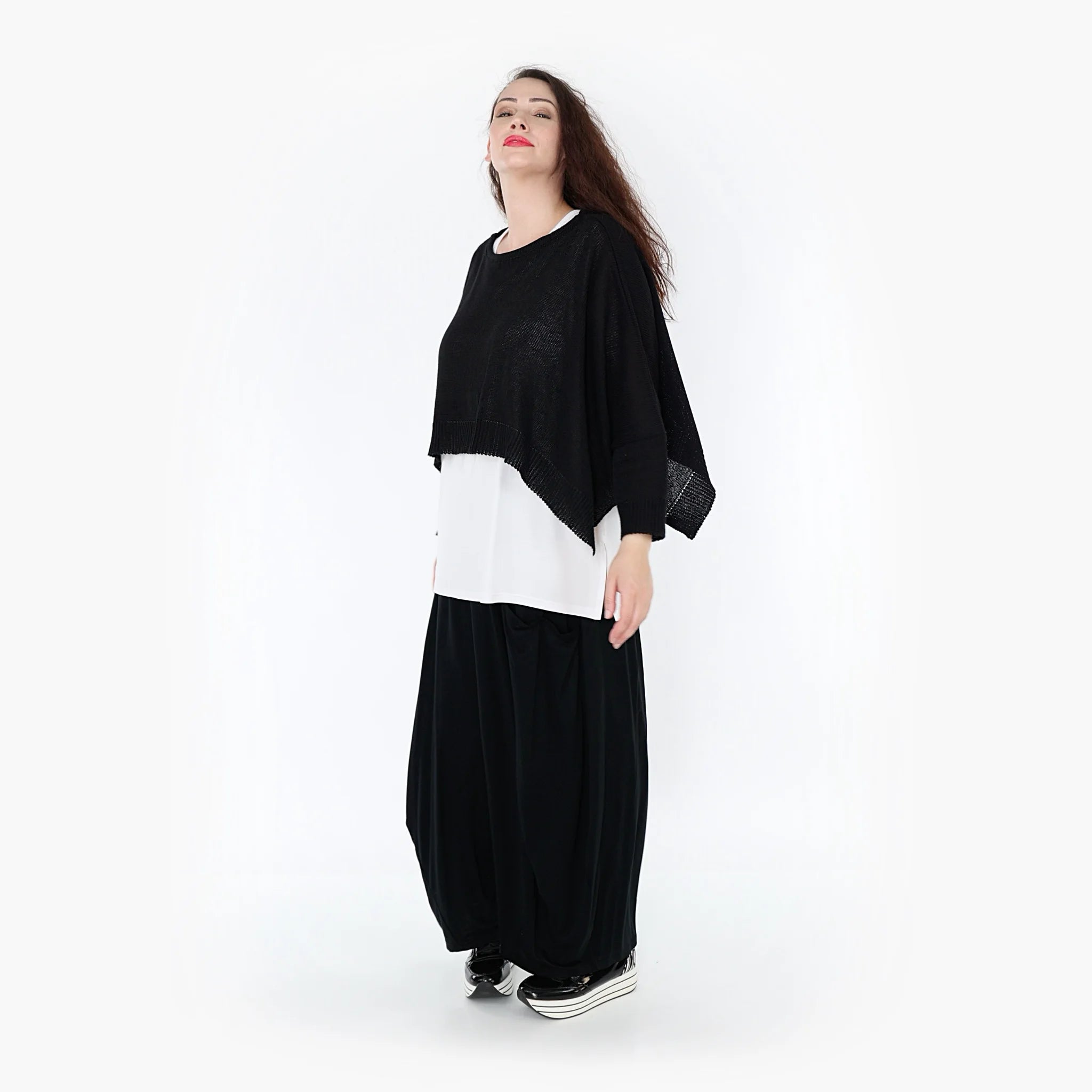  AKH Fashion Überwurf in kastiger Form, aus Materialmix, 1110.02336, Schwarz, Schick