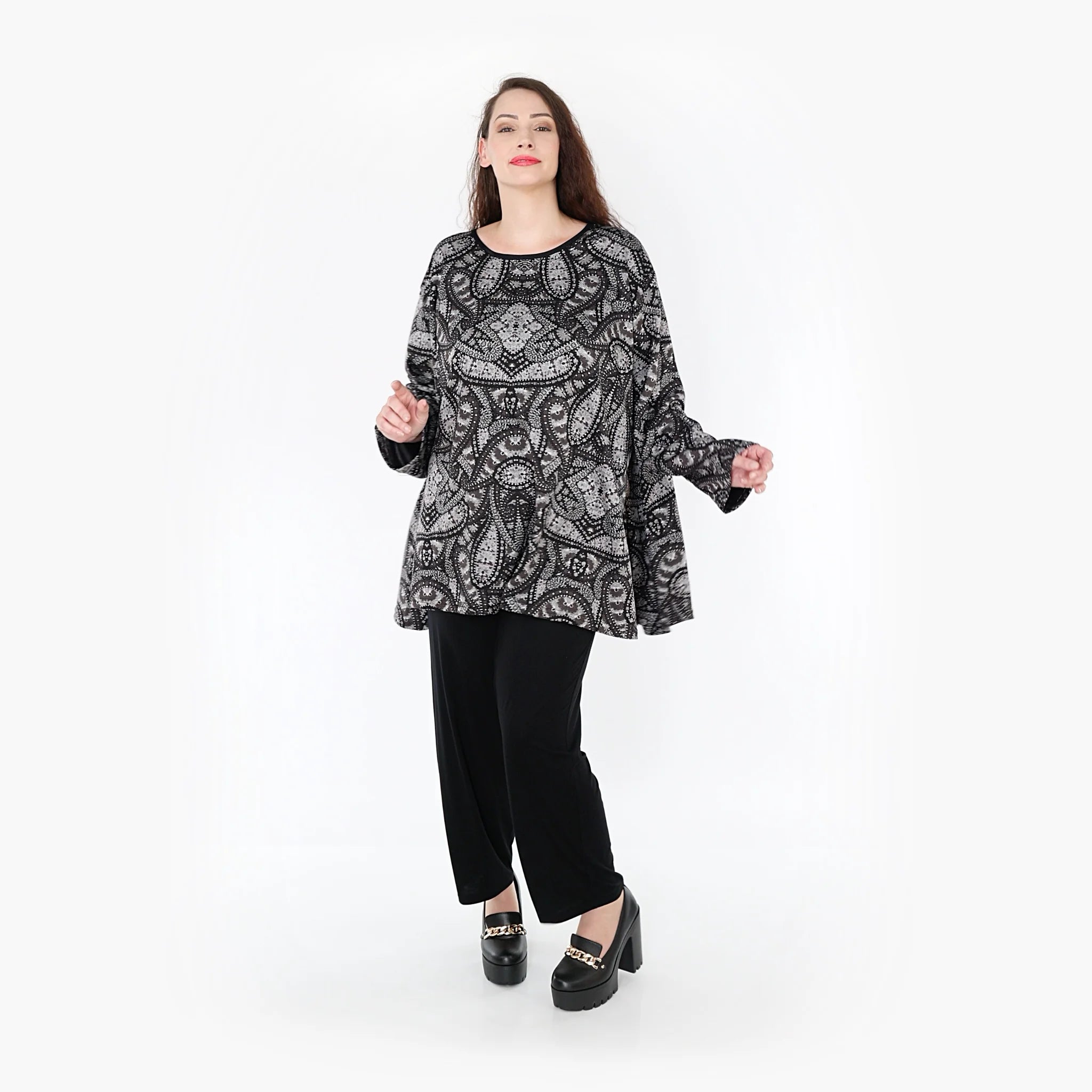  A-Form Bigshirt von AKH Fashion aus Materialmix, 1332.00593, Grau-Schwarz, Schick, Modern