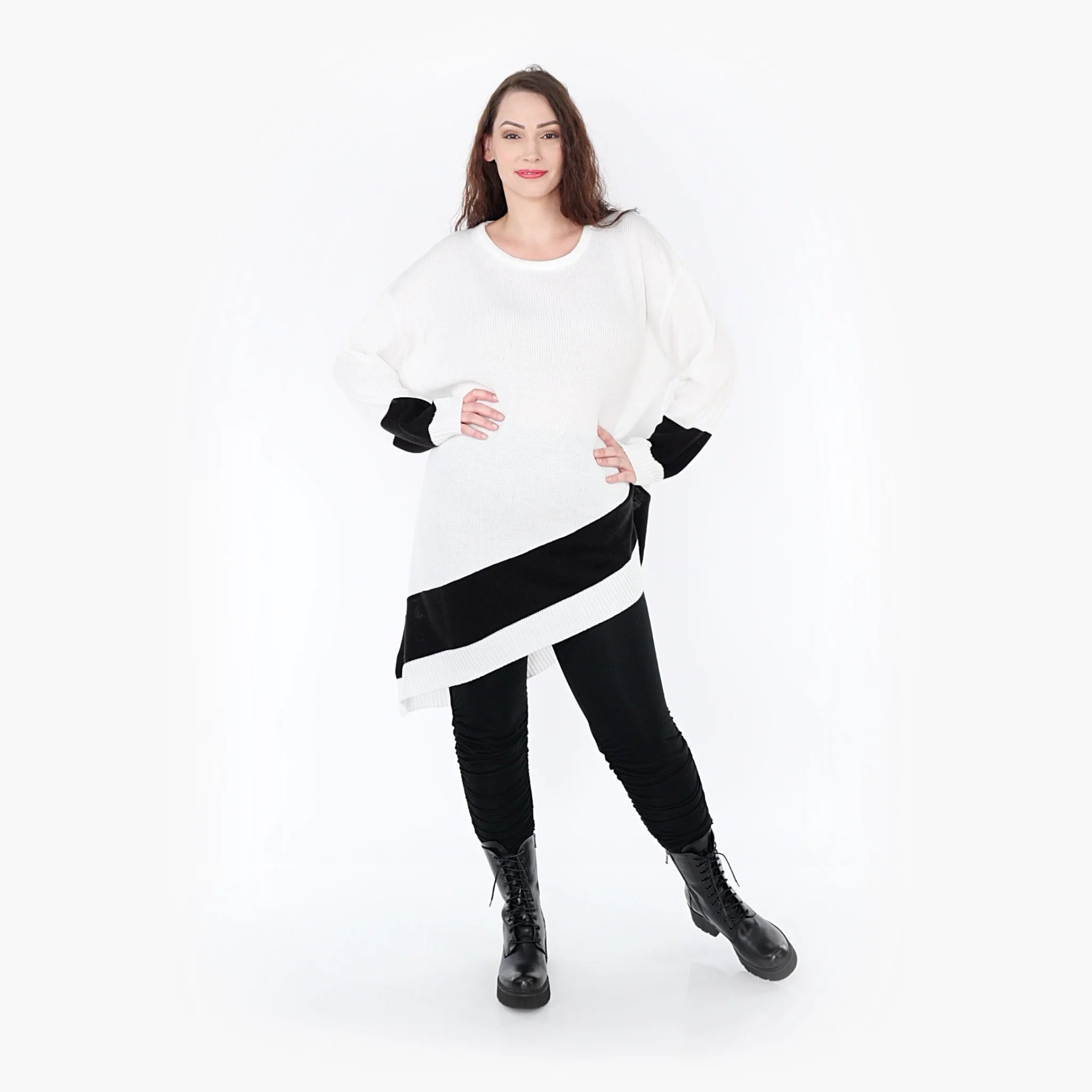  AKH Fashion Bigshirt in asymmetrischer Form, aus Baumwolle, 1343.02331, Weiß-Schwarz, Schick