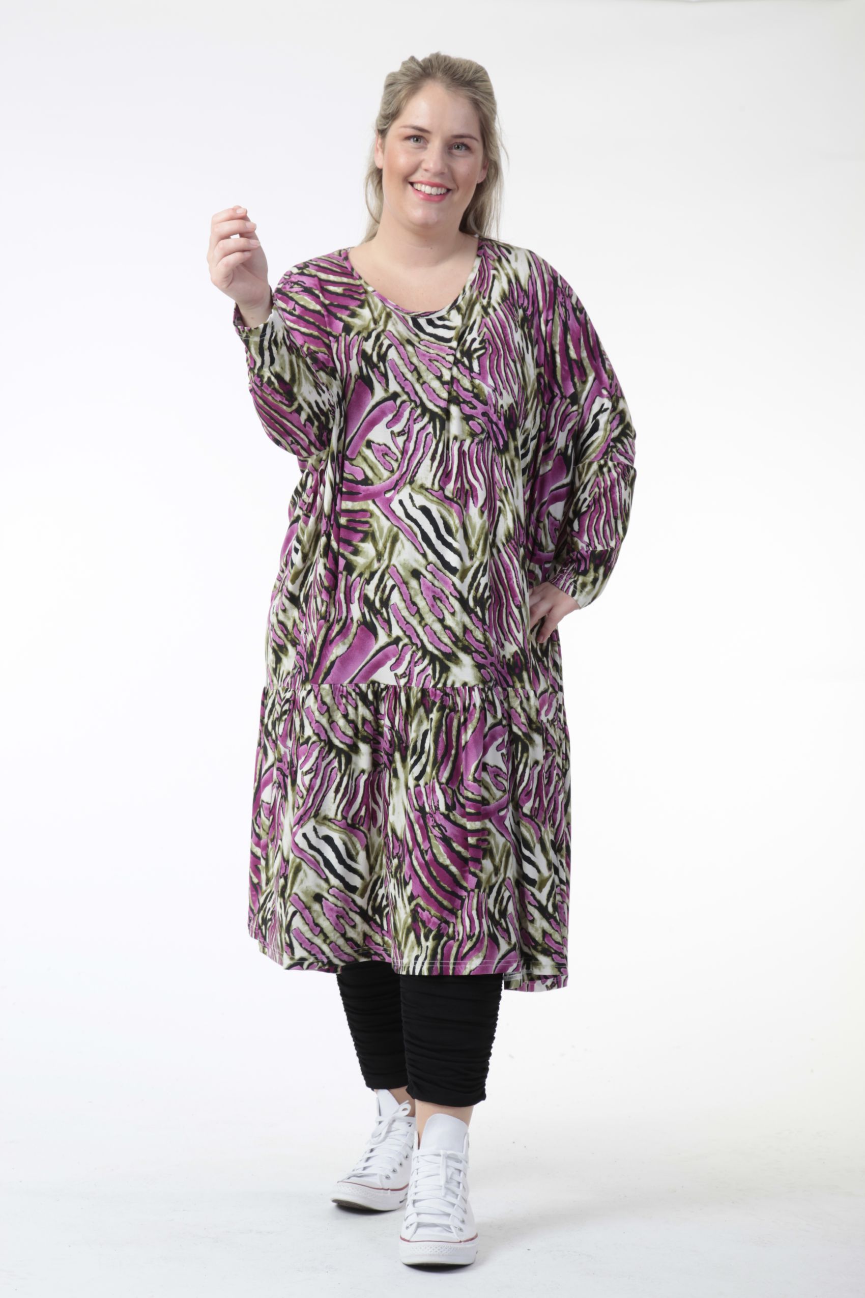  Bigshirt von AKH Fashion aus Viskose in gerader Form, 0733.06363, Natur-Lila, Schick, Modern