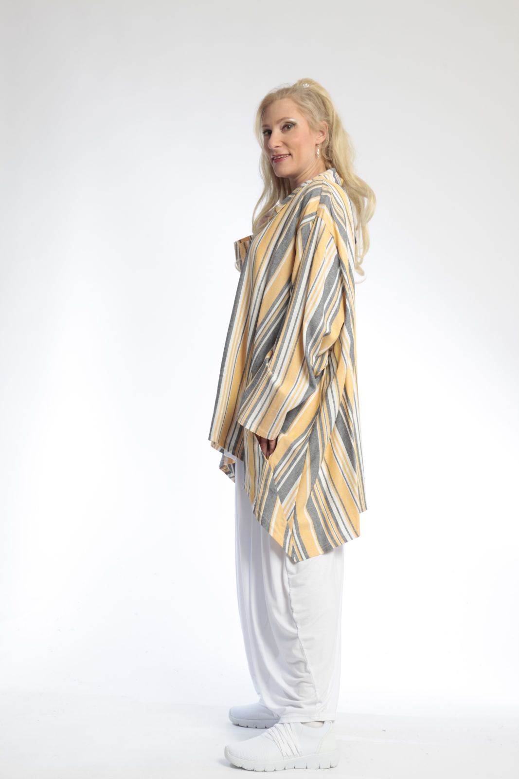  AKH Fashion Jacke in Vokuhila-Form, aus Viskose, 0805.06317, Gelb, Streifen, Schick