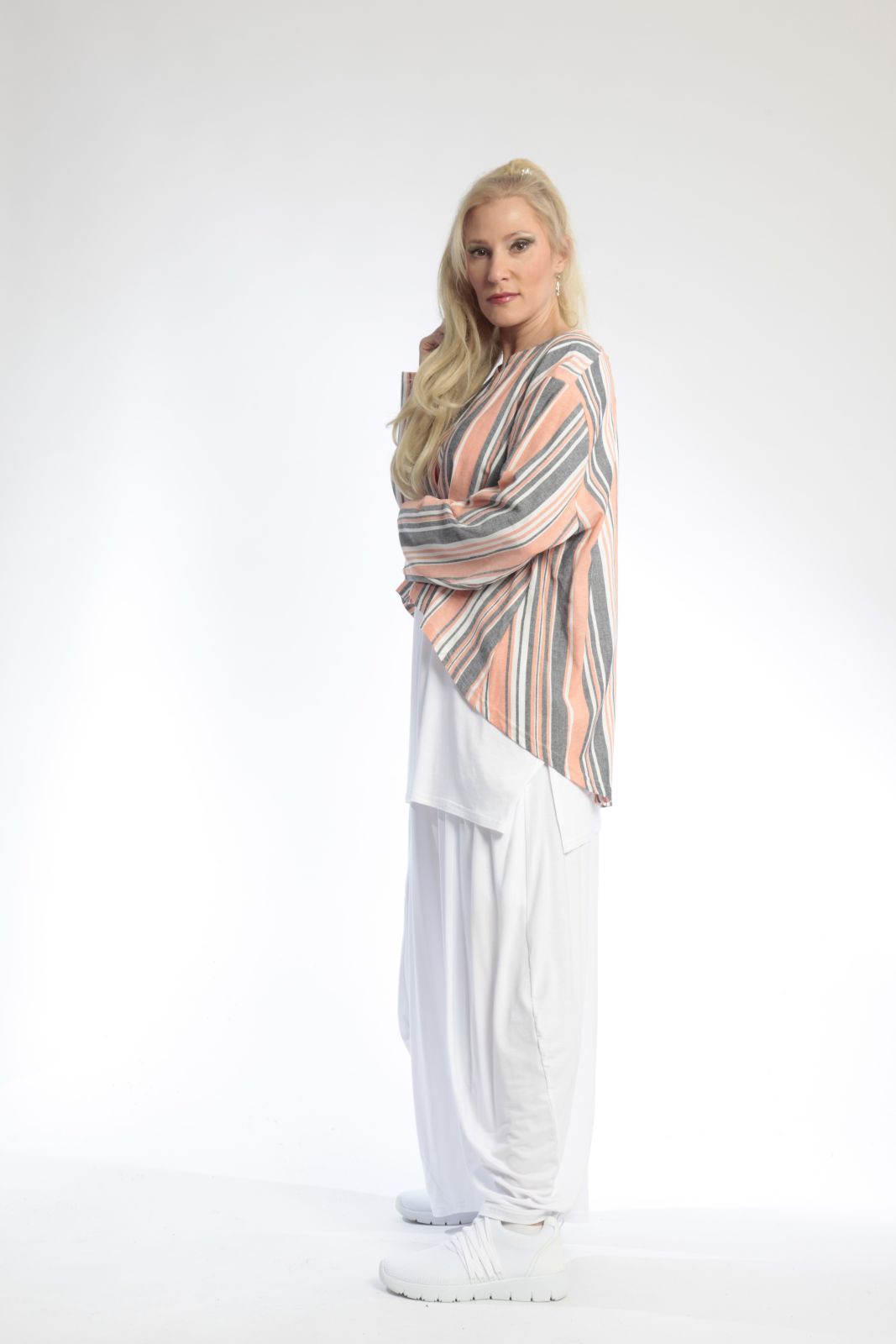  AKH Fashion Jacke in gerundeter Form, aus Viskose, 0805.00130, Orange, Streifen, Schick