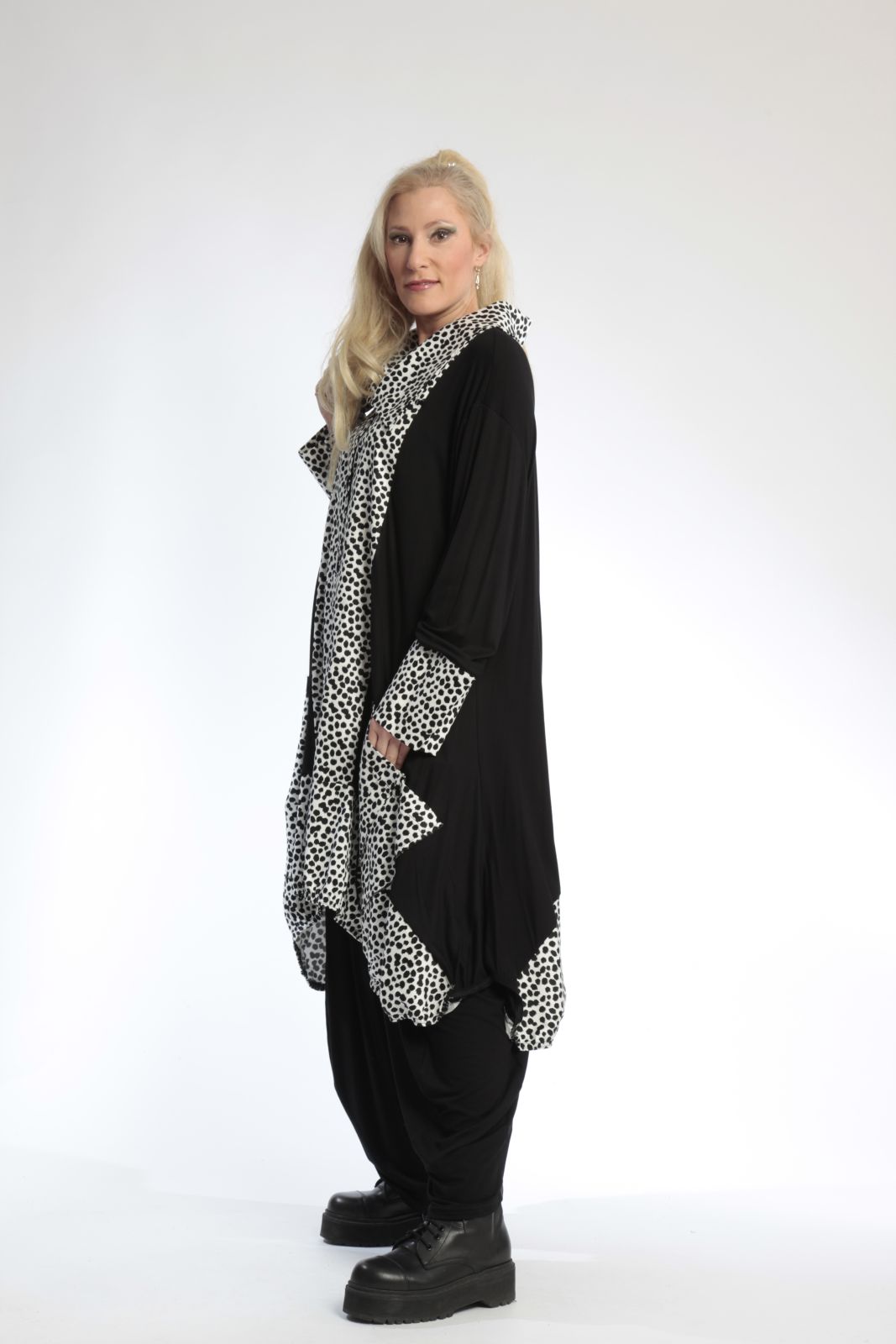  Ballonmantel von AKH Fashion aus Baumwolle, 0799.05458, Schwarz-Weiß, Punkte, Schick