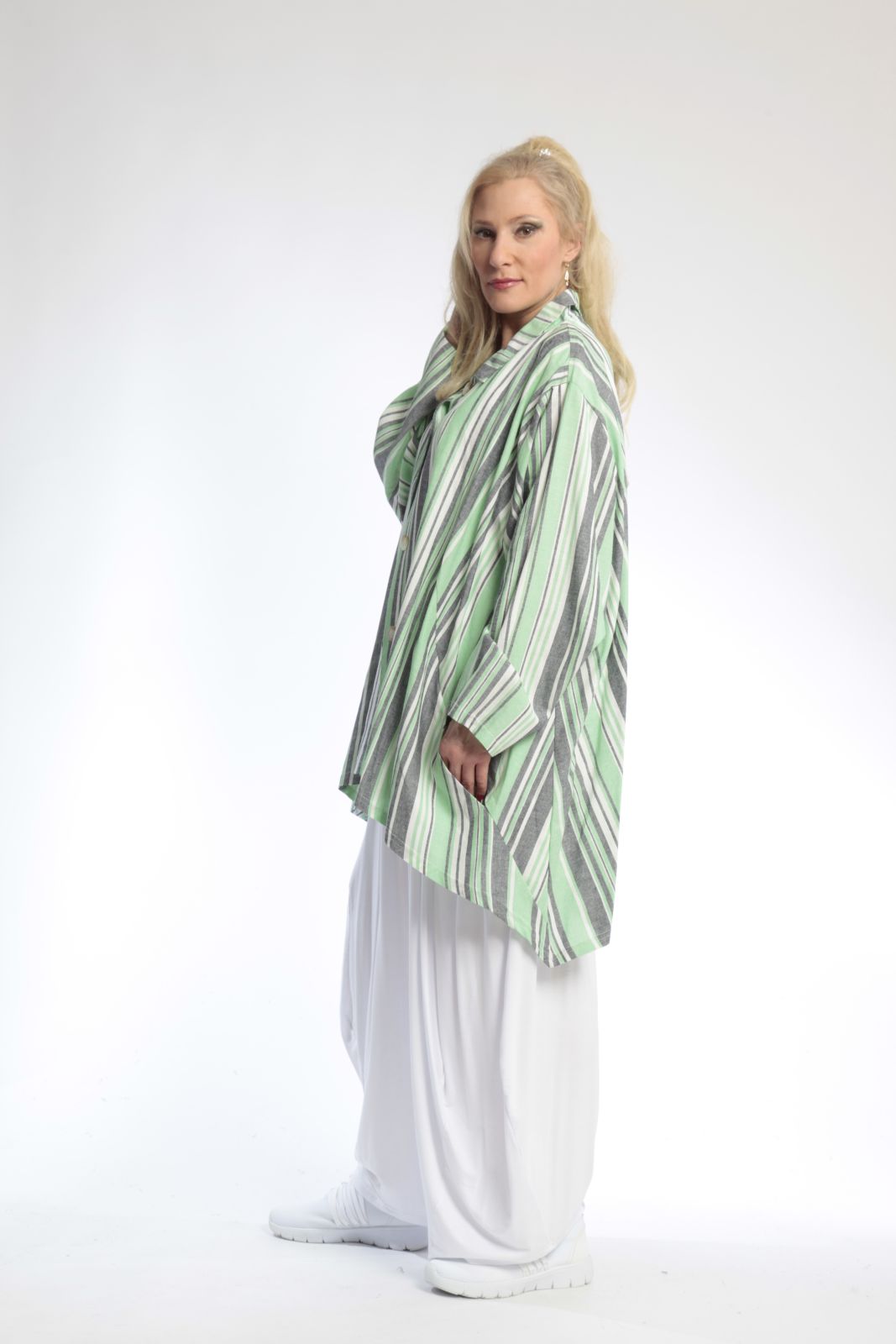  AKH Fashion Jacke in Vokuhila-Form, aus Viskose, 0805.06317, Kiwi, Streifen, Schick