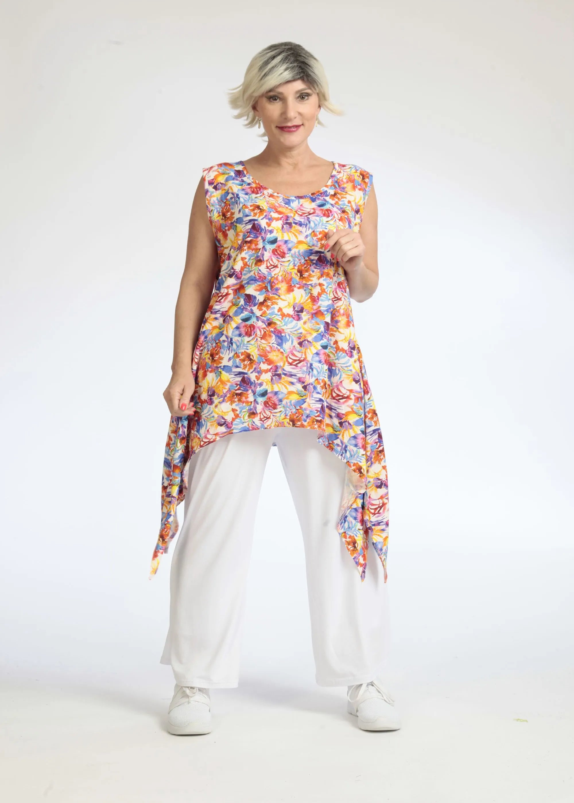  Zipfel Top von AKH Fashion aus Viskose, 1082.01975, Rot-Blau, Blumen, Schick, Modern
