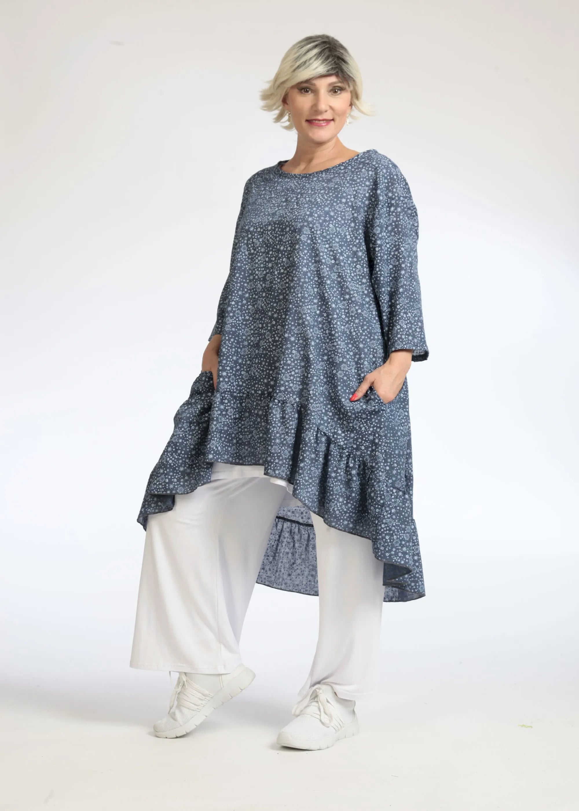  AKH Fashion Bigshirt in Vokuhila-Form, aus Baumwolle, 1088.06837, Jeansblau, Blumen, Schick