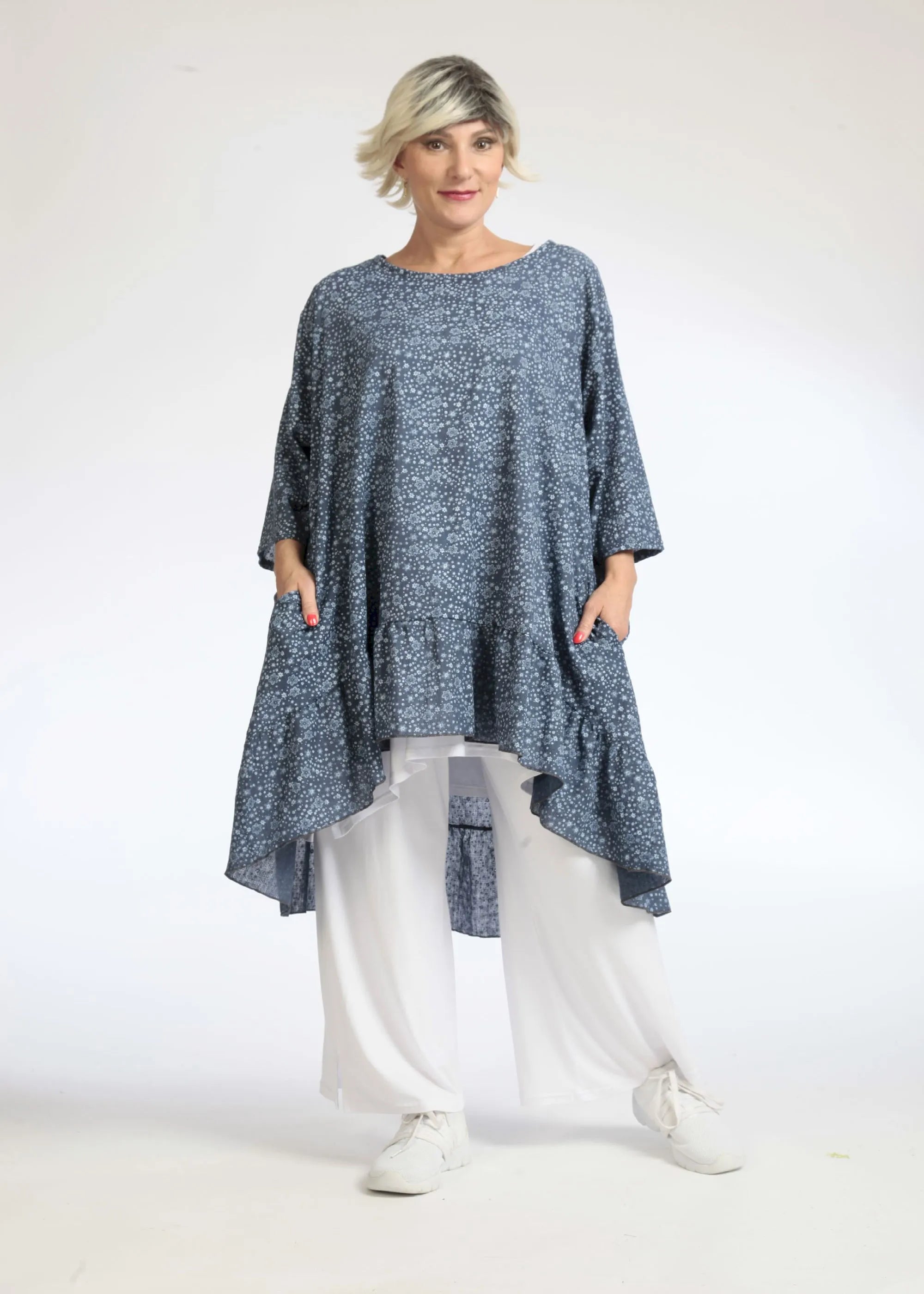 AKH Fashion Bigshirt in Vokuhila-Form, aus Baumwolle, 1088.06837, Jeansblau, Blumen, Schick