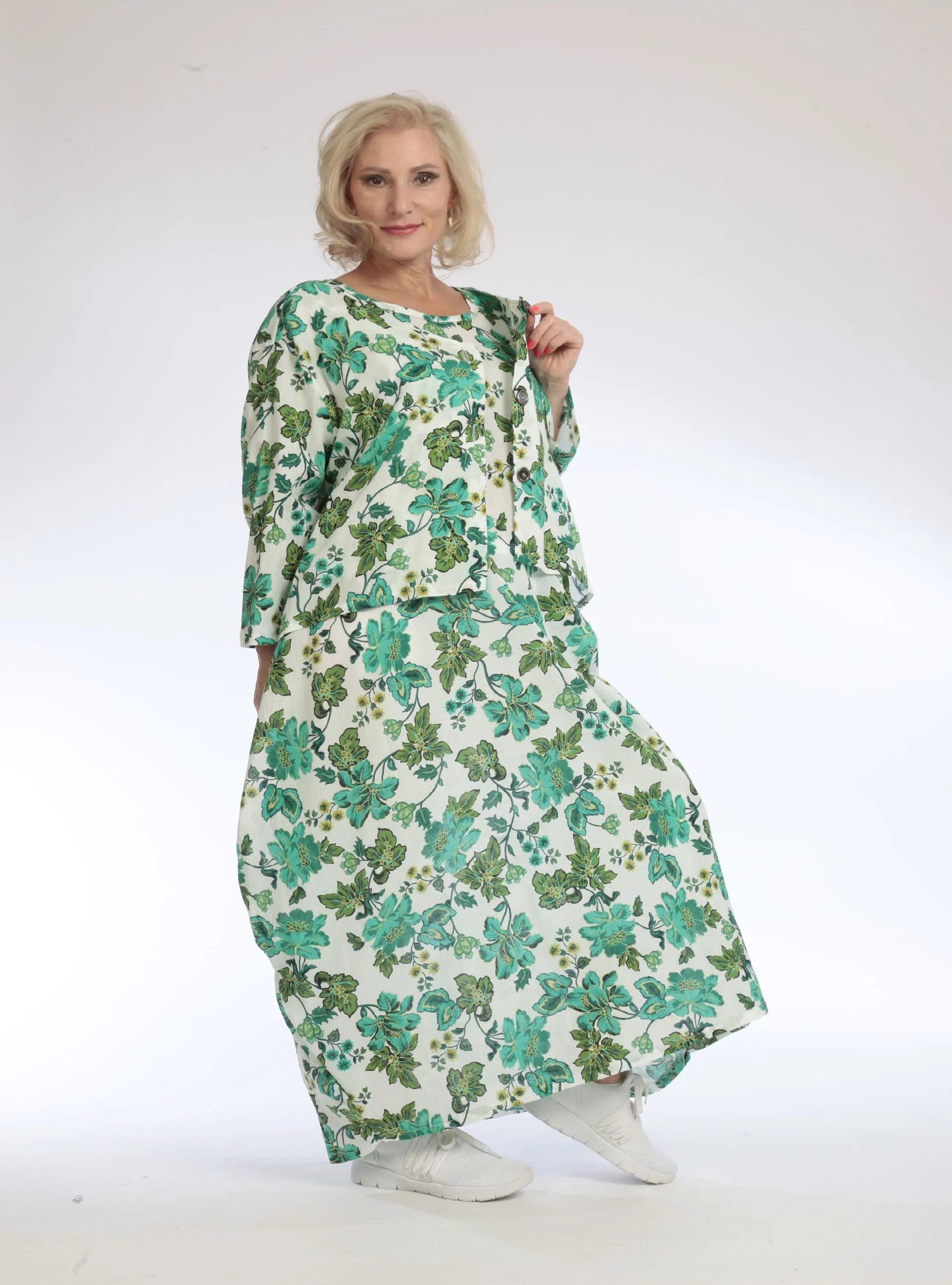  AKH Fashion Jacke in Vokuhila-Form, aus Baumwolle, 1097.00130, Grün, Blumen, Schick