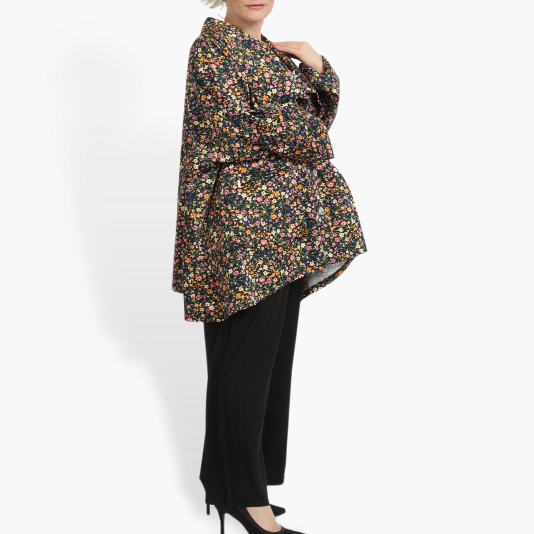  A-Form Jacke von AKH Fashion aus Viskose, 0836.06749, Schwarz-Multi, Blumen, Schick