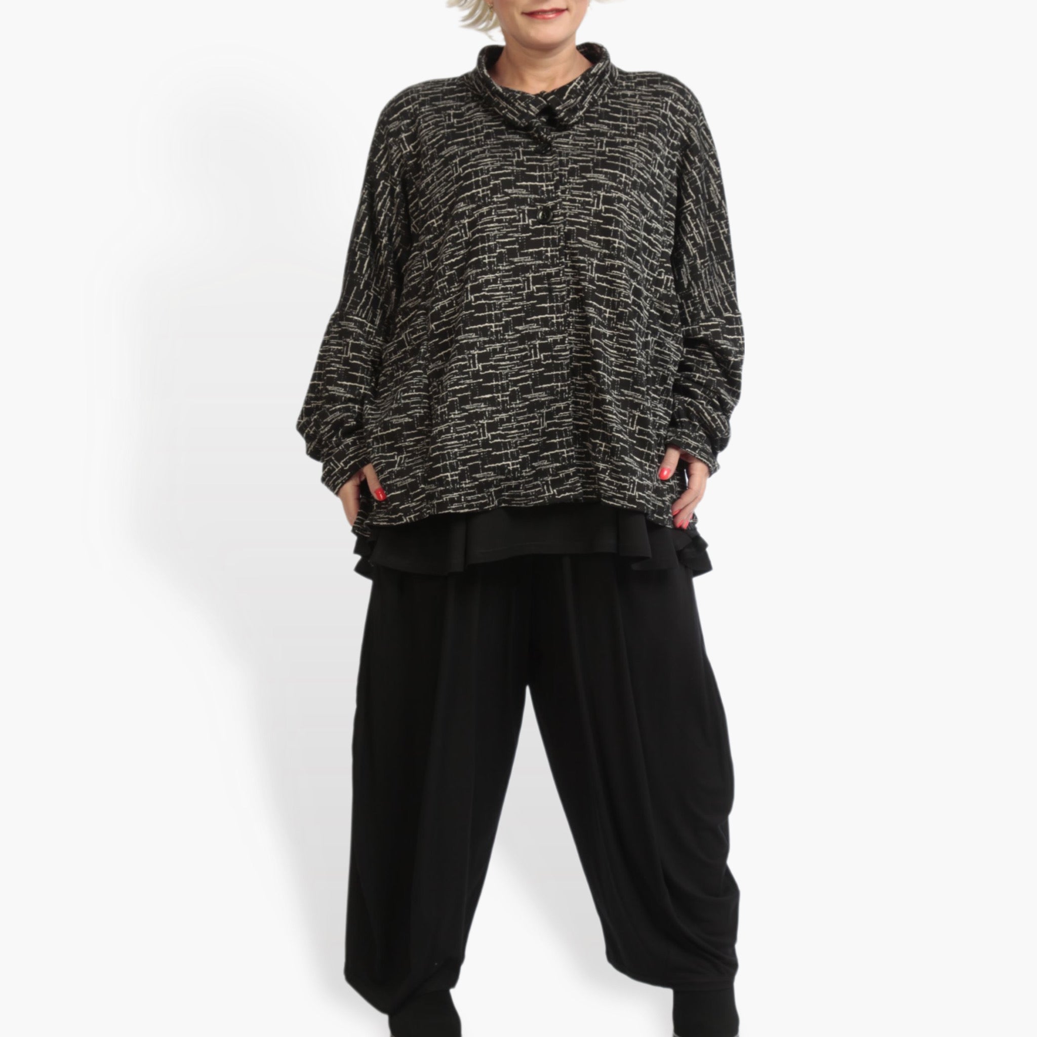  A-Form Jacke von AKH Fashion aus Materialmix, 0926.02222, Schwarz-Ekru, Grafik, Schick