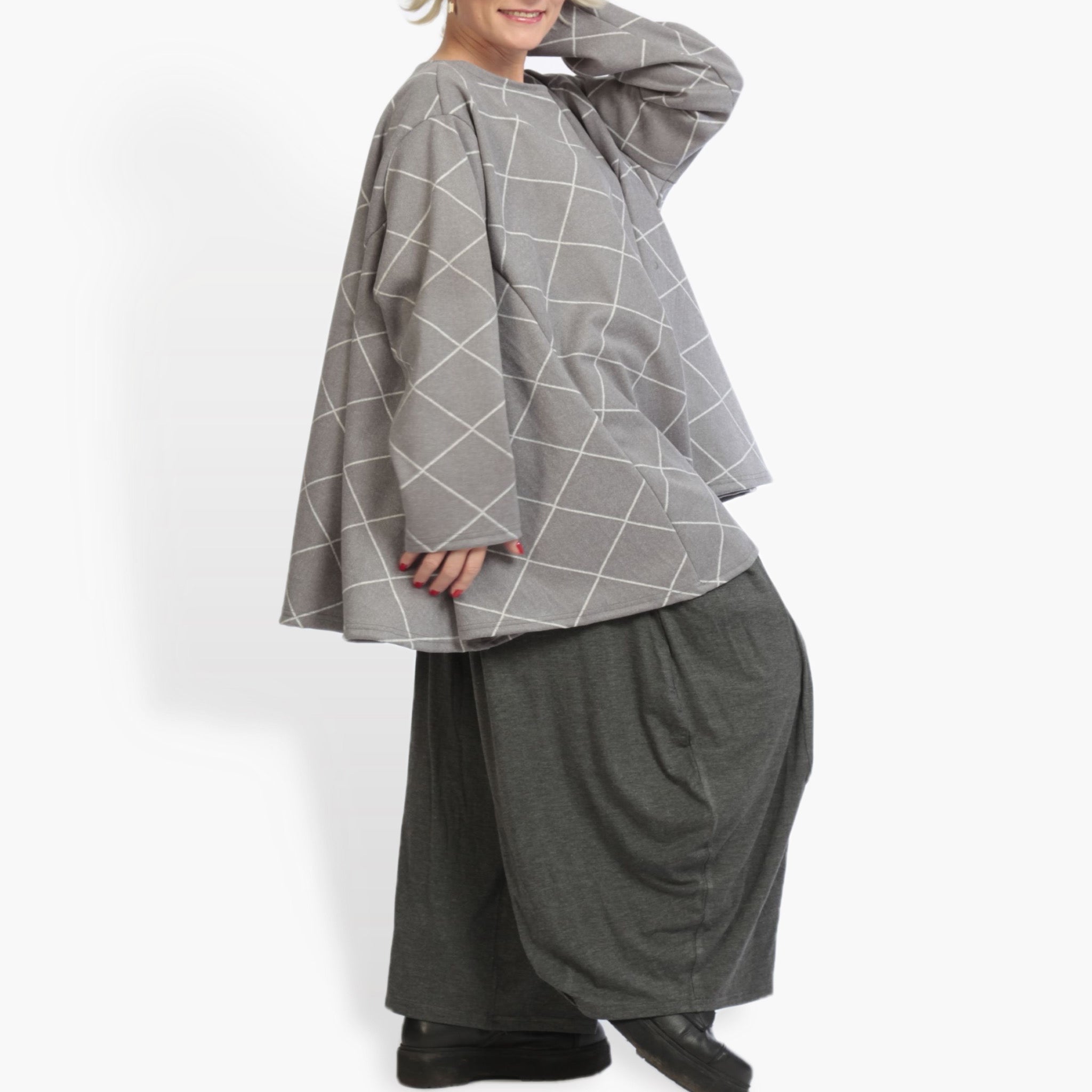  A-Form Bigshirt von AKH Fashion aus Materialmix, 0943.00593, Grau, Kariert, Schick, Modern