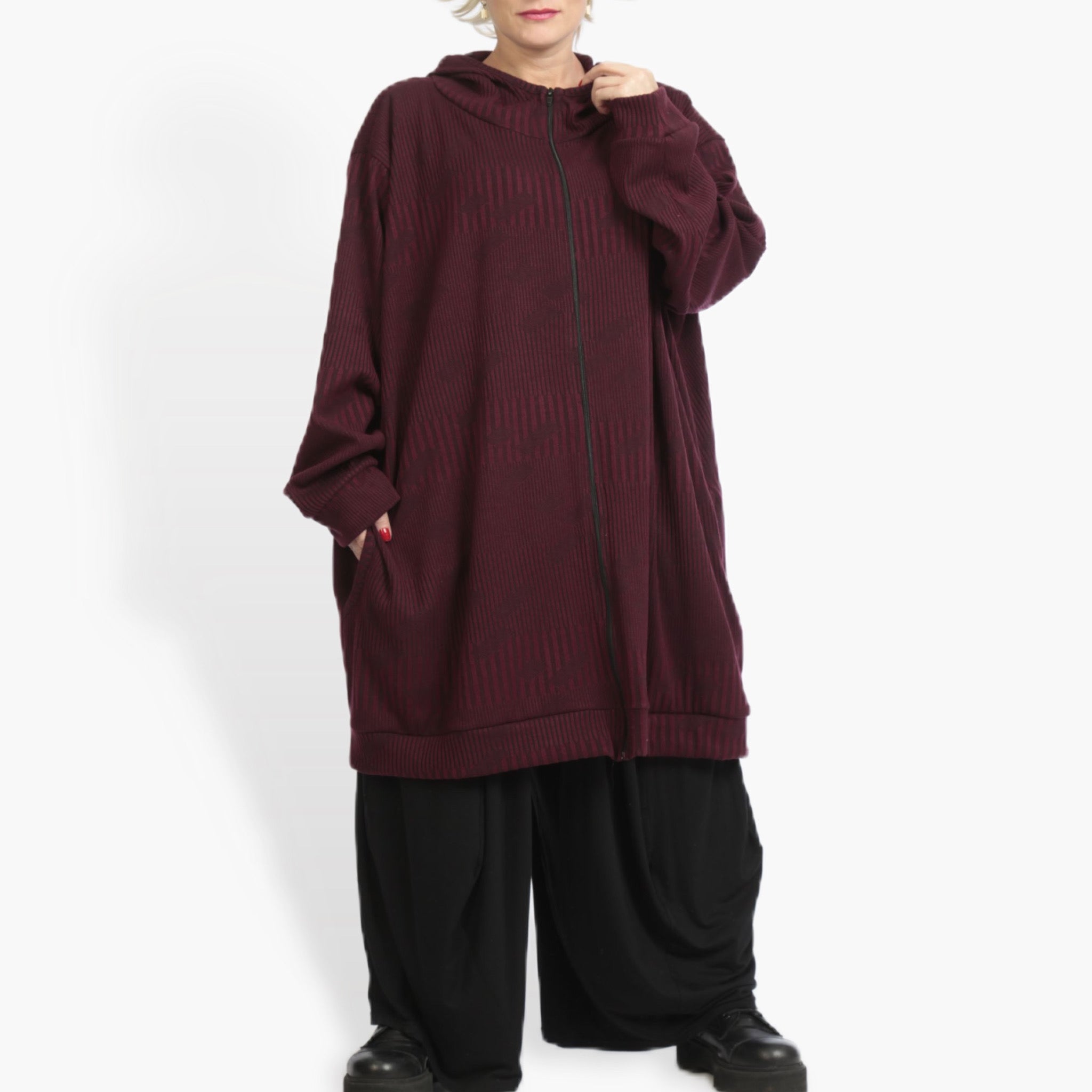  Ballonjacke von AKH Fashion aus Materialmix, 0951.06819, Weinrot, Streifen, Schick