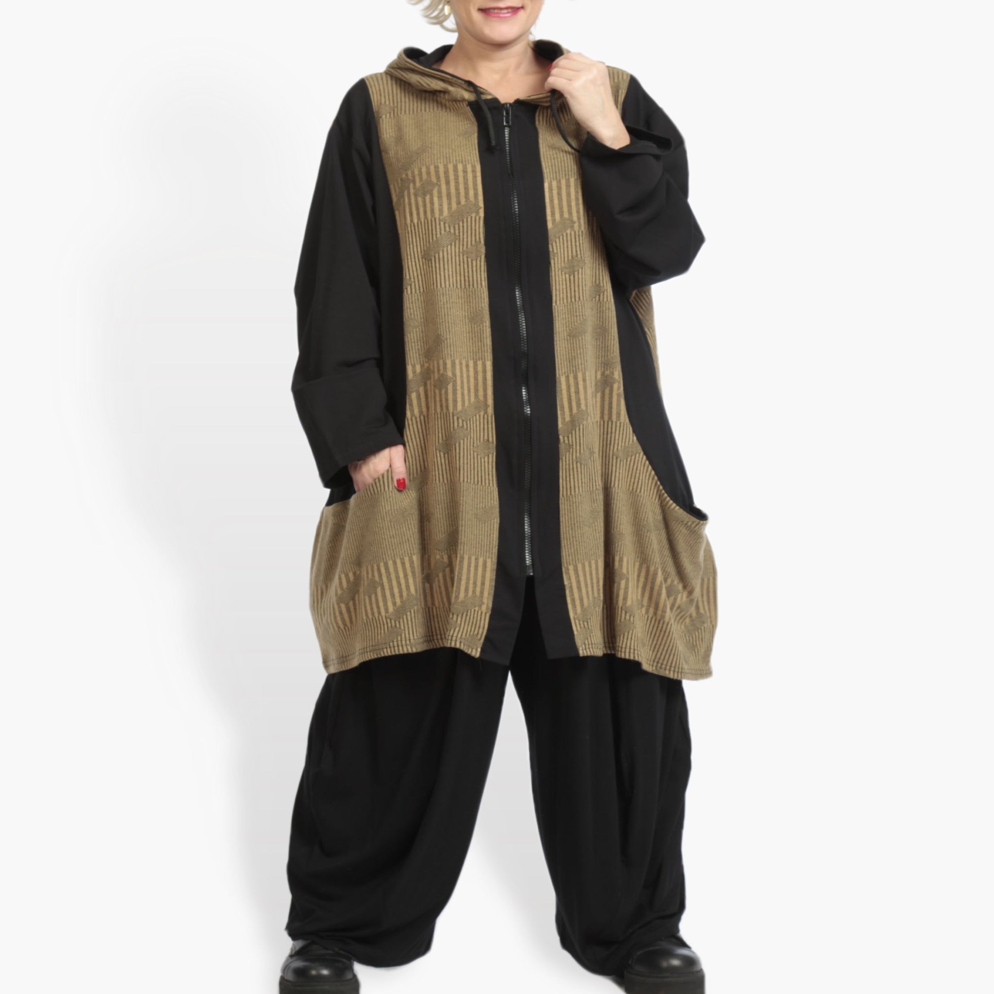  A-Form Jacke von AKH Fashion aus Materialmix, 0951.06665, Cognac-Schwarz, Streifen